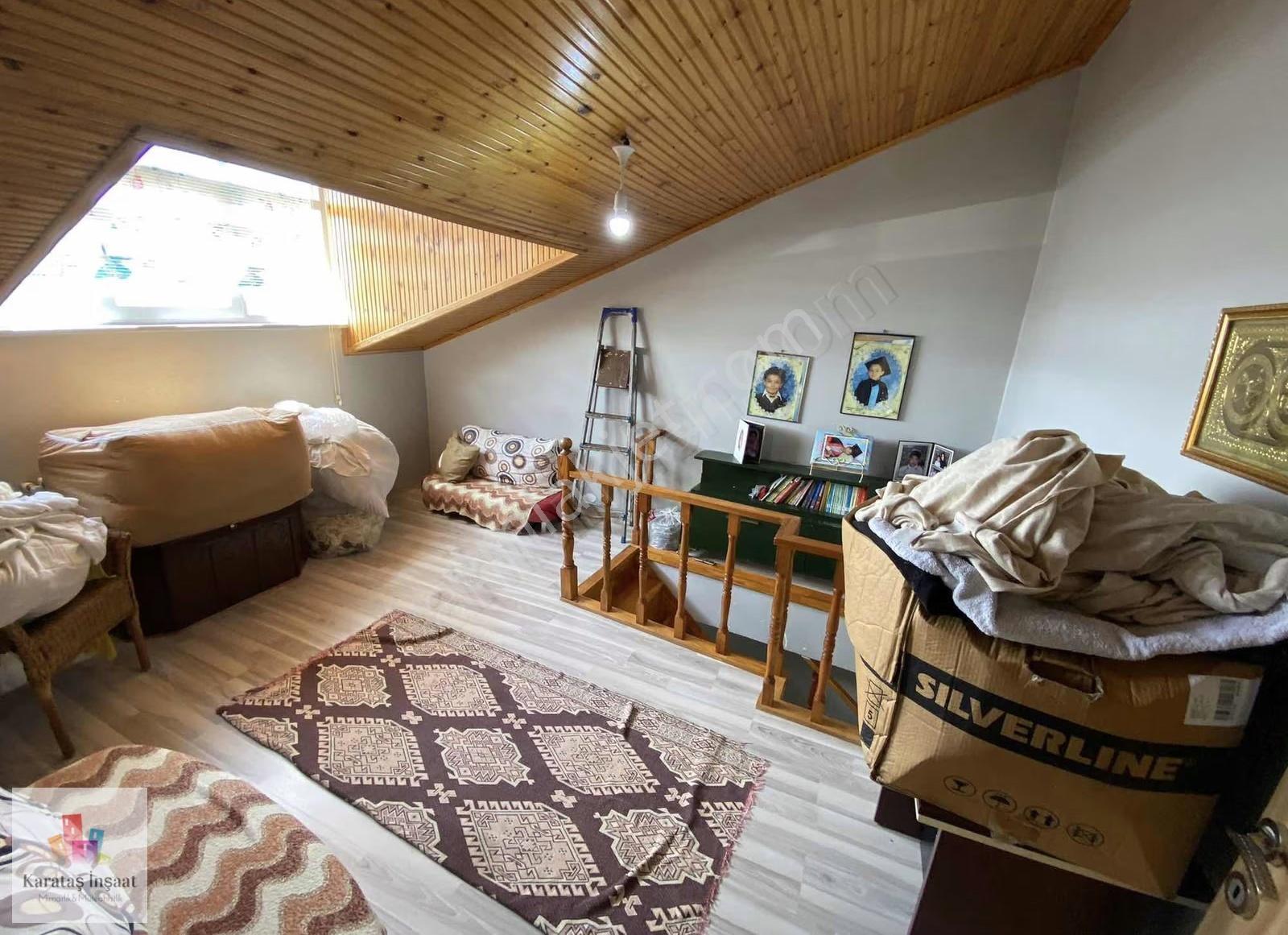 Karataş'tan Geniş Aile İçin Ön Cephe 5+2 180 M² Dubleks Daire - Görsel 10