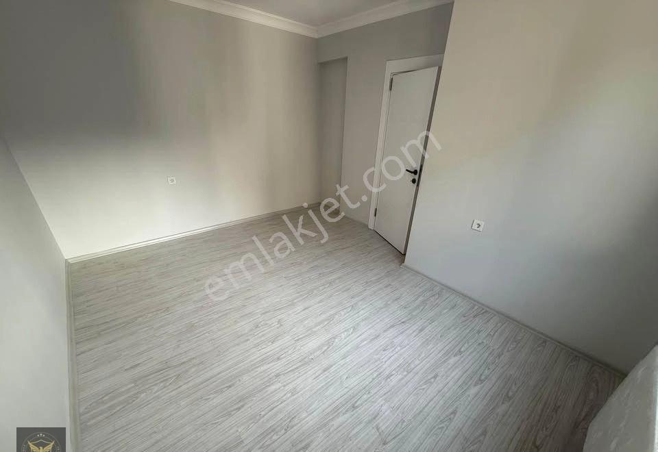 Esenyurt Barbaros Hayrettin Paşa Mah Metrobüse Komşu 2+1 Daire - Görsel 6