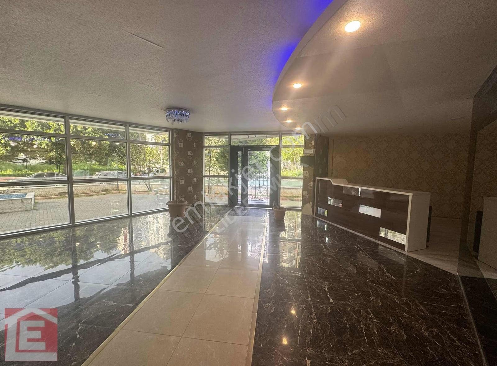 Lider'den Hayalpark Civarı Doğalgazlı Ankastreli Cazip Daire - Görsel 24