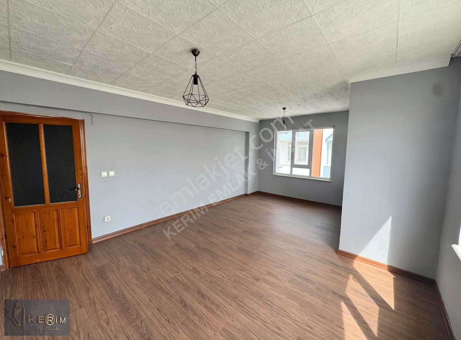 Kerim'den Küçükkuyu Merkez'de 2+1 Geniş Kiralık Daire - Görsel 17