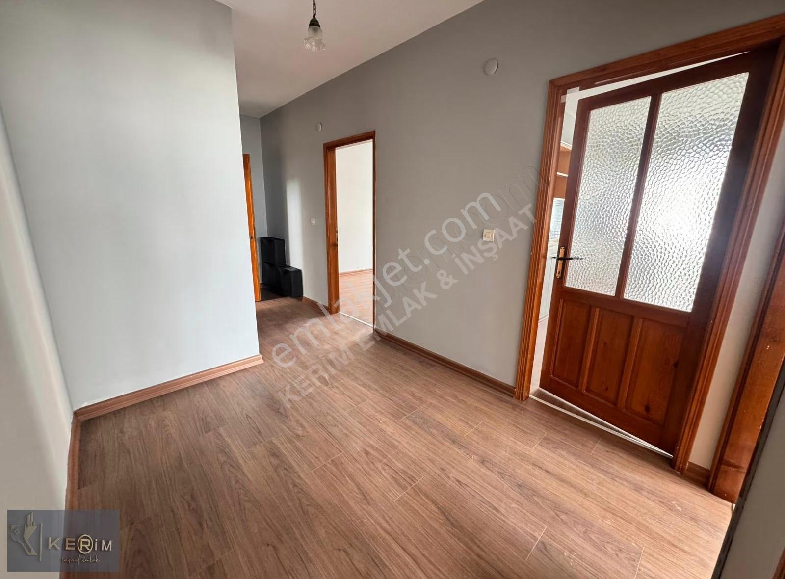 Kerim'den Küçükkuyu Merkez'de 2+1 Geniş Kiralık Daire - Görsel 7