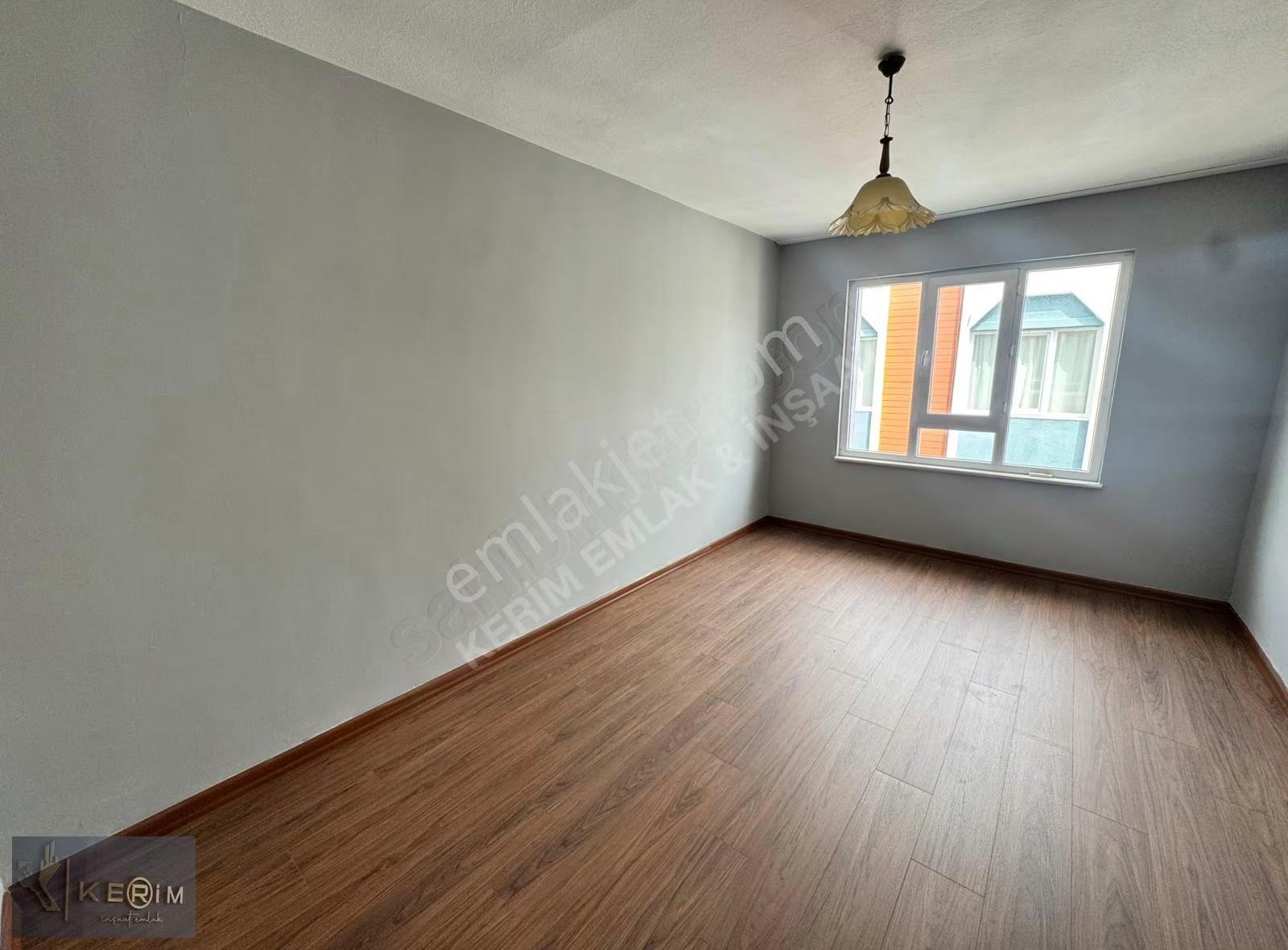 Kerim'den Küçükkuyu Merkez'de 2+1 Geniş Kiralık Daire - Görsel 13