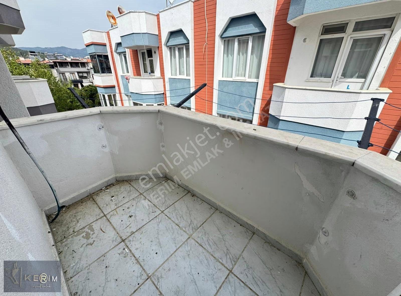 Kerim'den Küçükkuyu Merkez'de 2+1 Geniş Kiralık Daire - Görsel 15