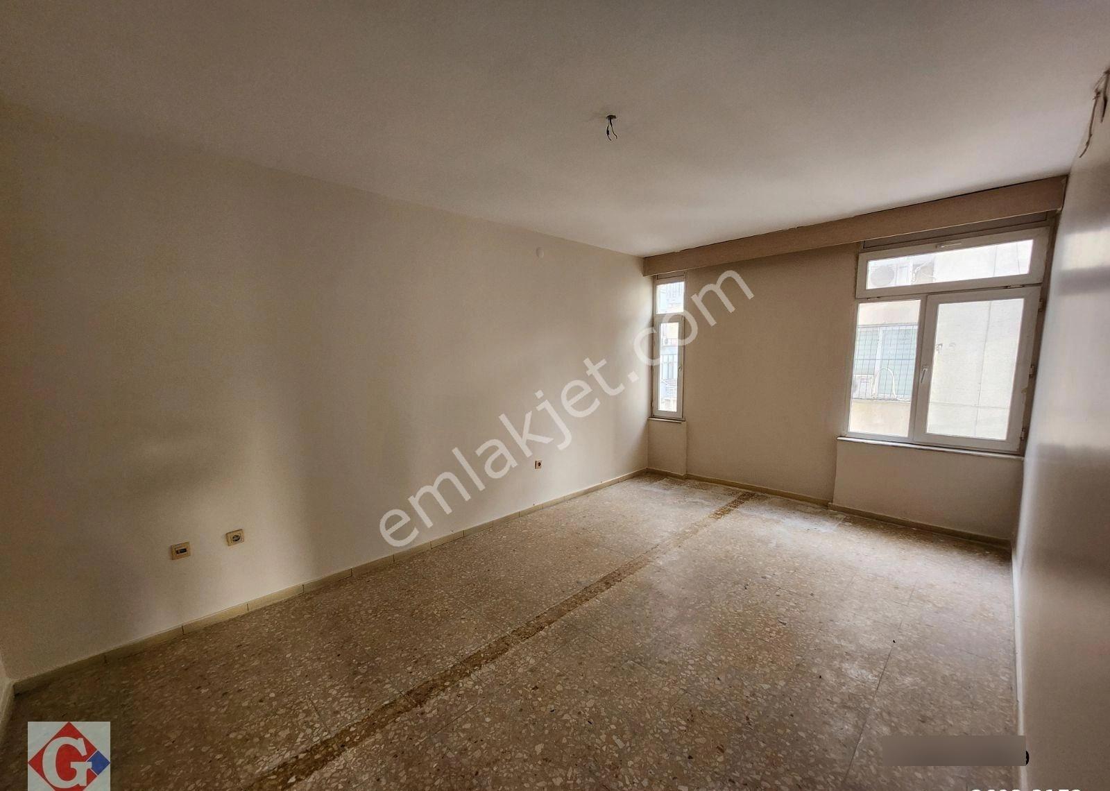 Görgün'den Gazipaşa Bul.toros Cad.köşesi 200m2 4+1 Kombili Daire - Görsel 10