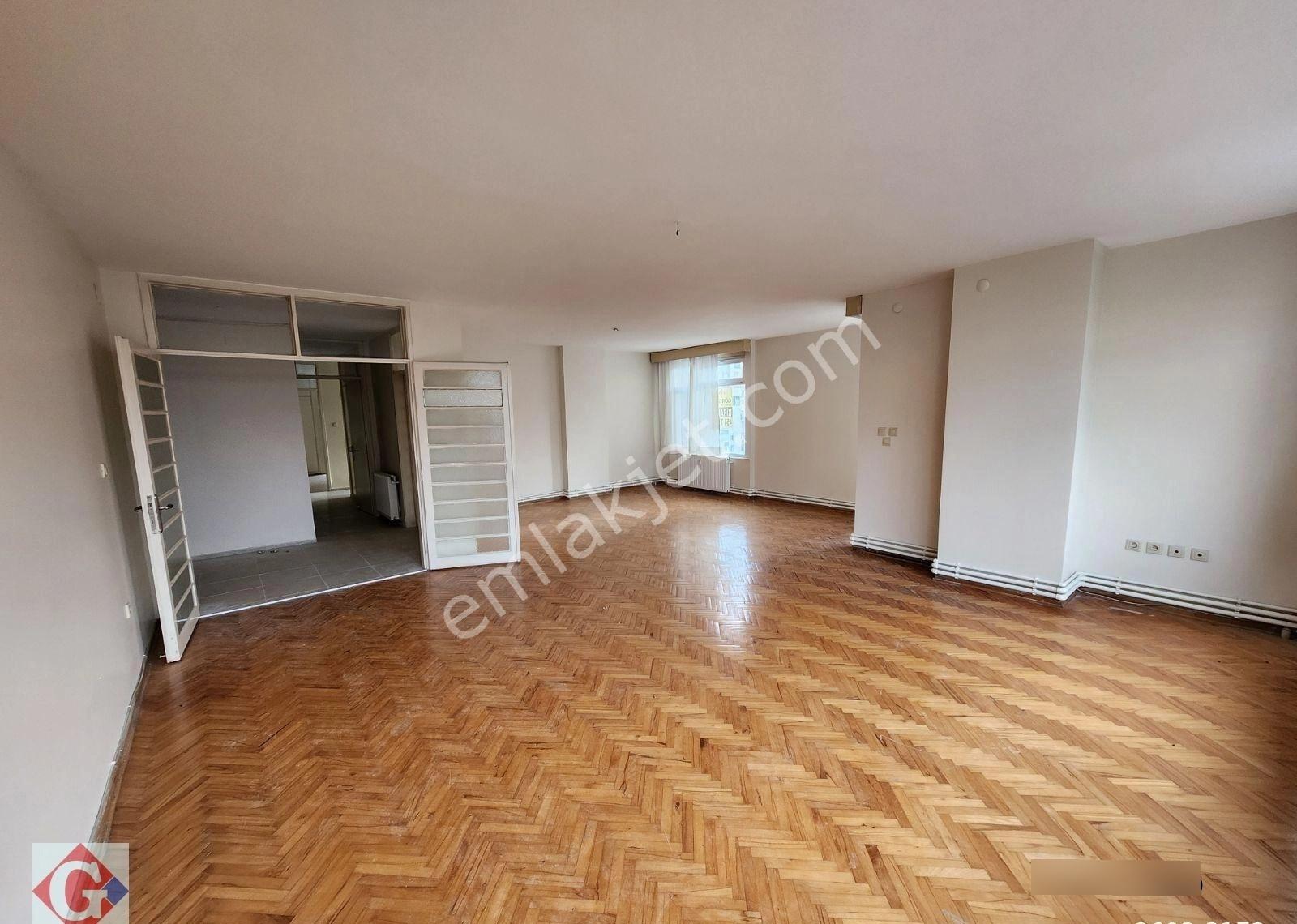 Görgün'den Gazipaşa Bul.toros Cad.köşesi 200m2 4+1 Kombili Daire - Görsel 26
