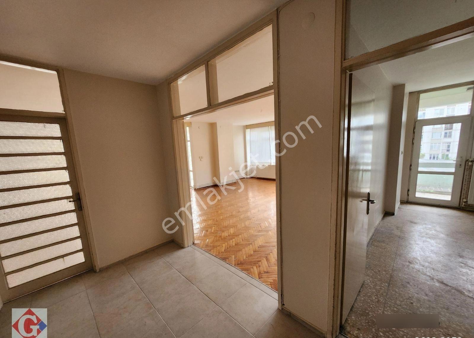 Görgün'den Gazipaşa Bul.toros Cad.köşesi 200m2 4+1 Kombili Daire - Görsel 28