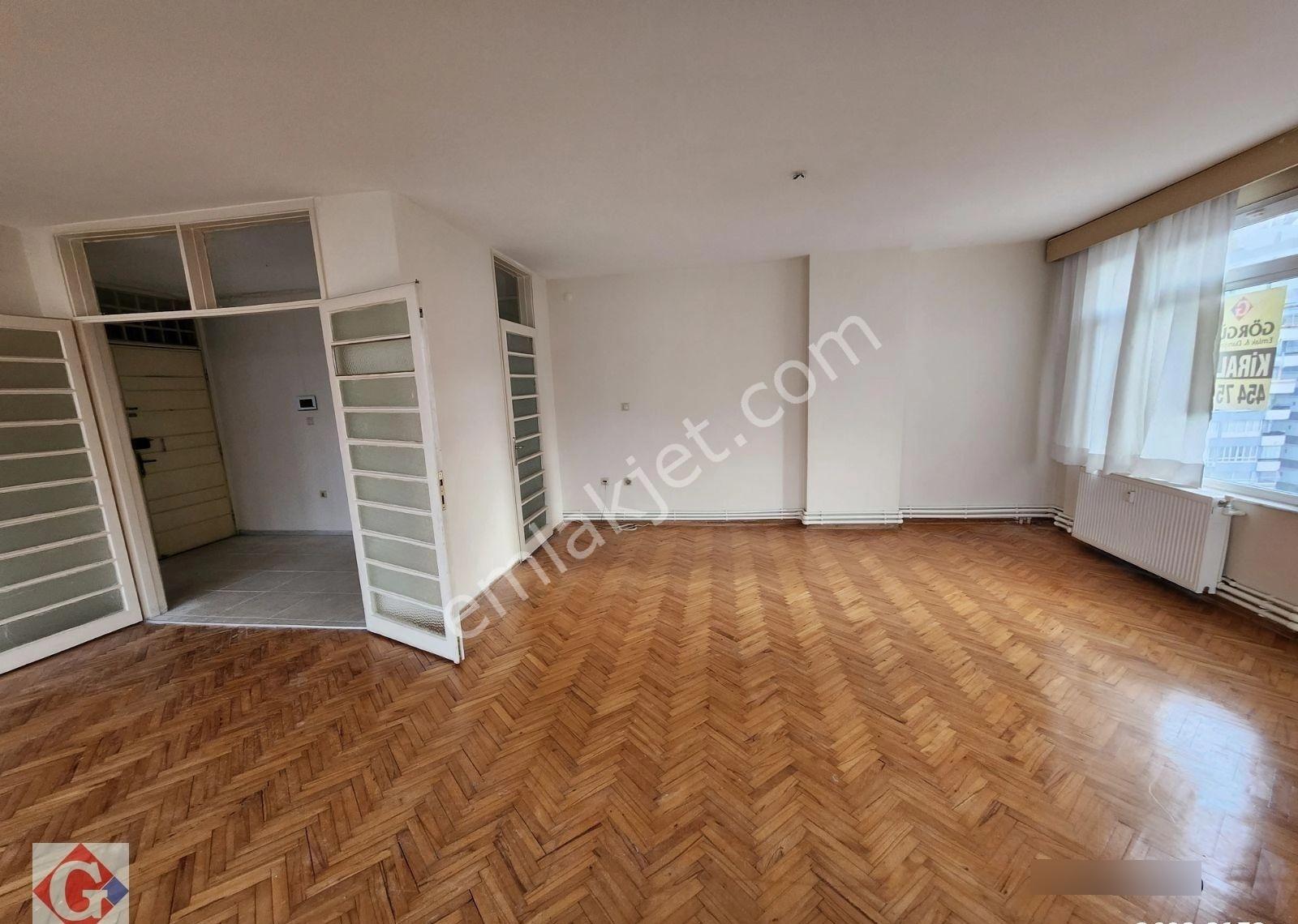 Görgün'den Gazipaşa Bul.toros Cad.köşesi 200m2 4+1 Kombili Daire - Görsel 18