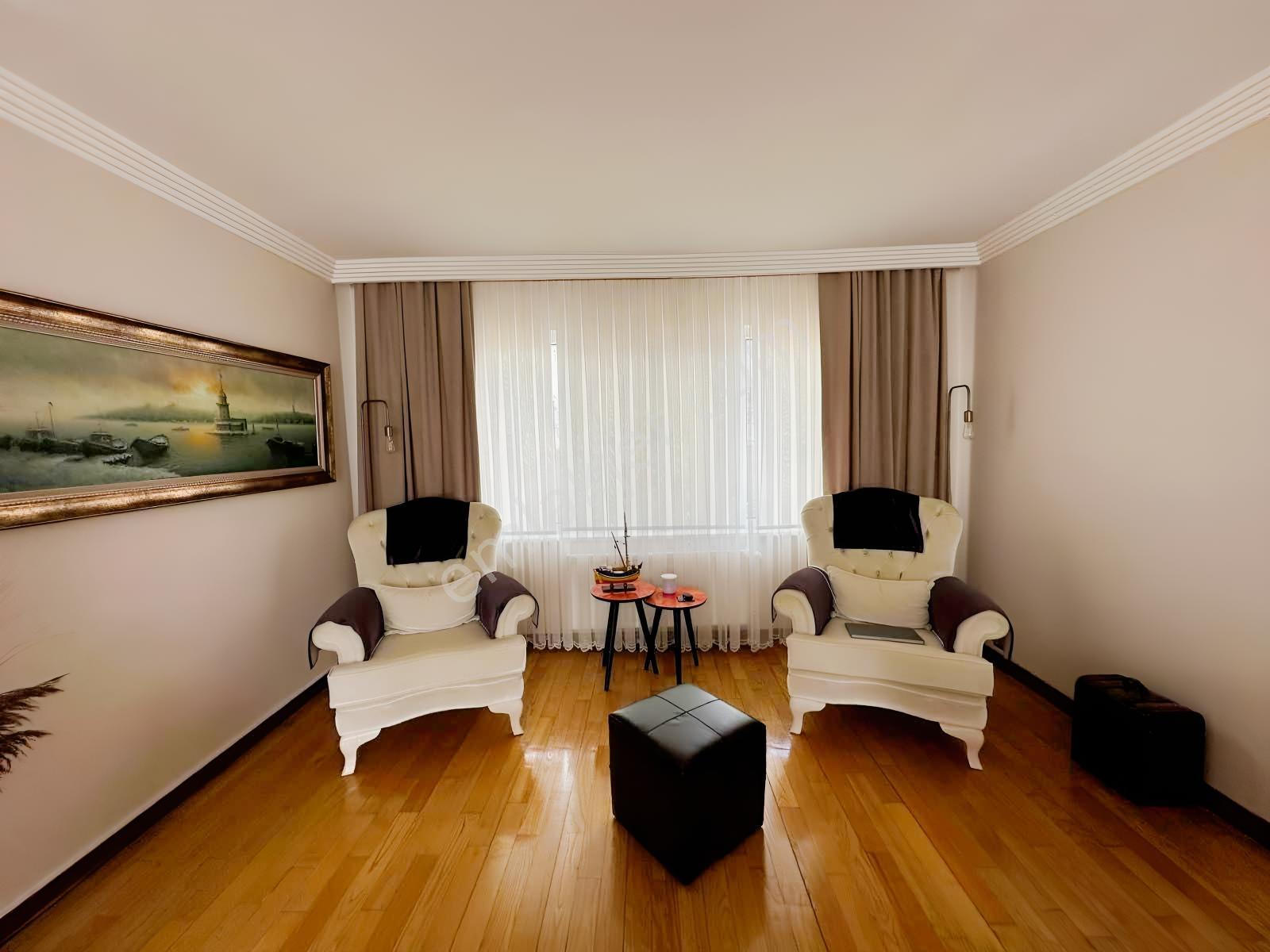 Uskumruköy Arıköy Sitesi 5 + 1 Satılık Villa - Görsel 3