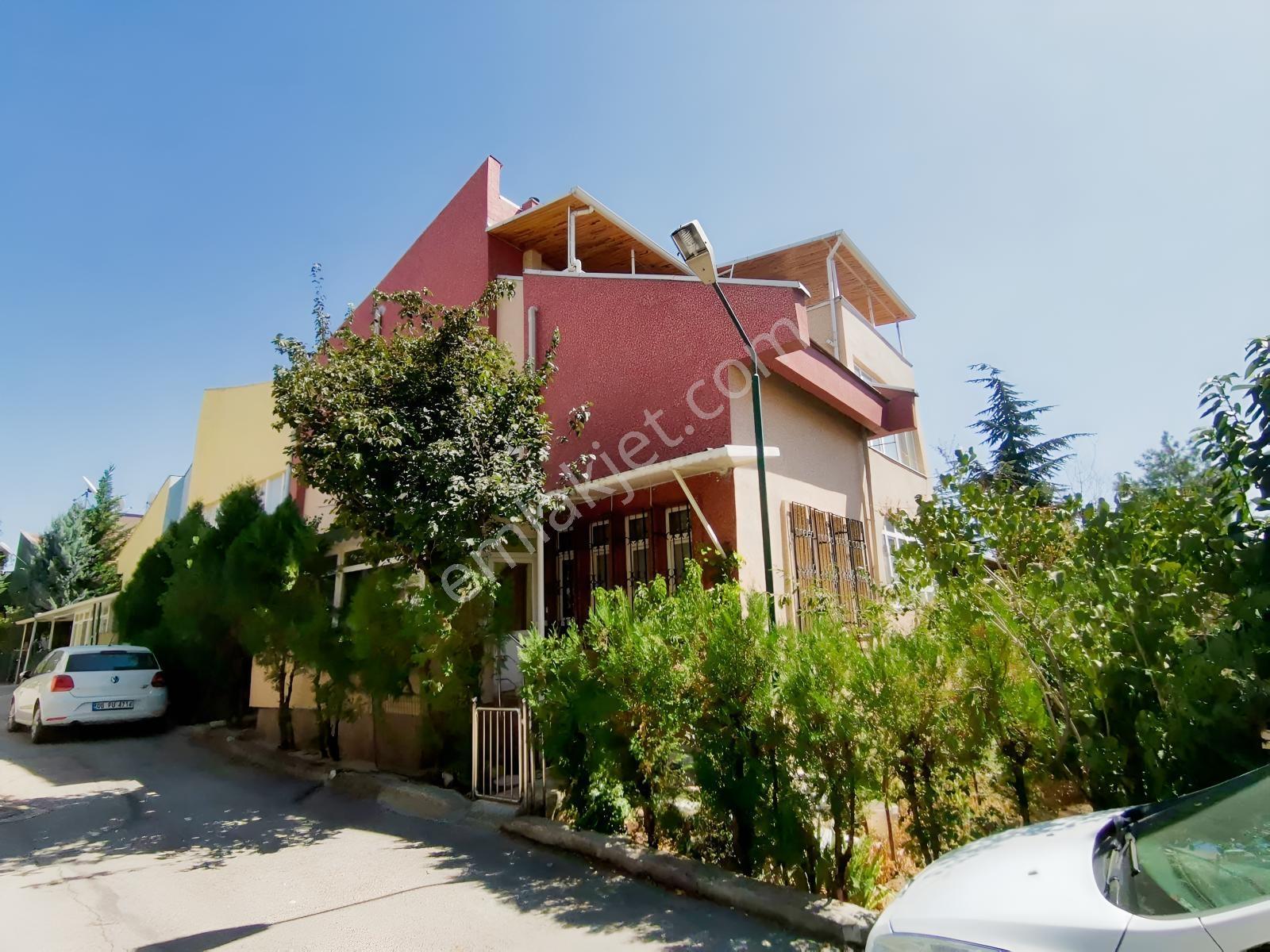 Batıkent Atlantise Ve Metroya Yakın A Tipi 5+1 Satılık Triplex - Görsel 12