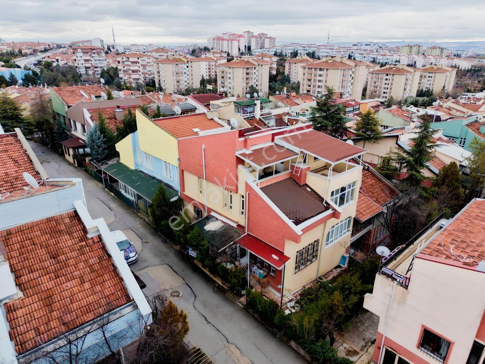 Batıkent Atlantise Ve Metroya Yakın A Tipi 5+1 Satılık Triplex - Görsel 15