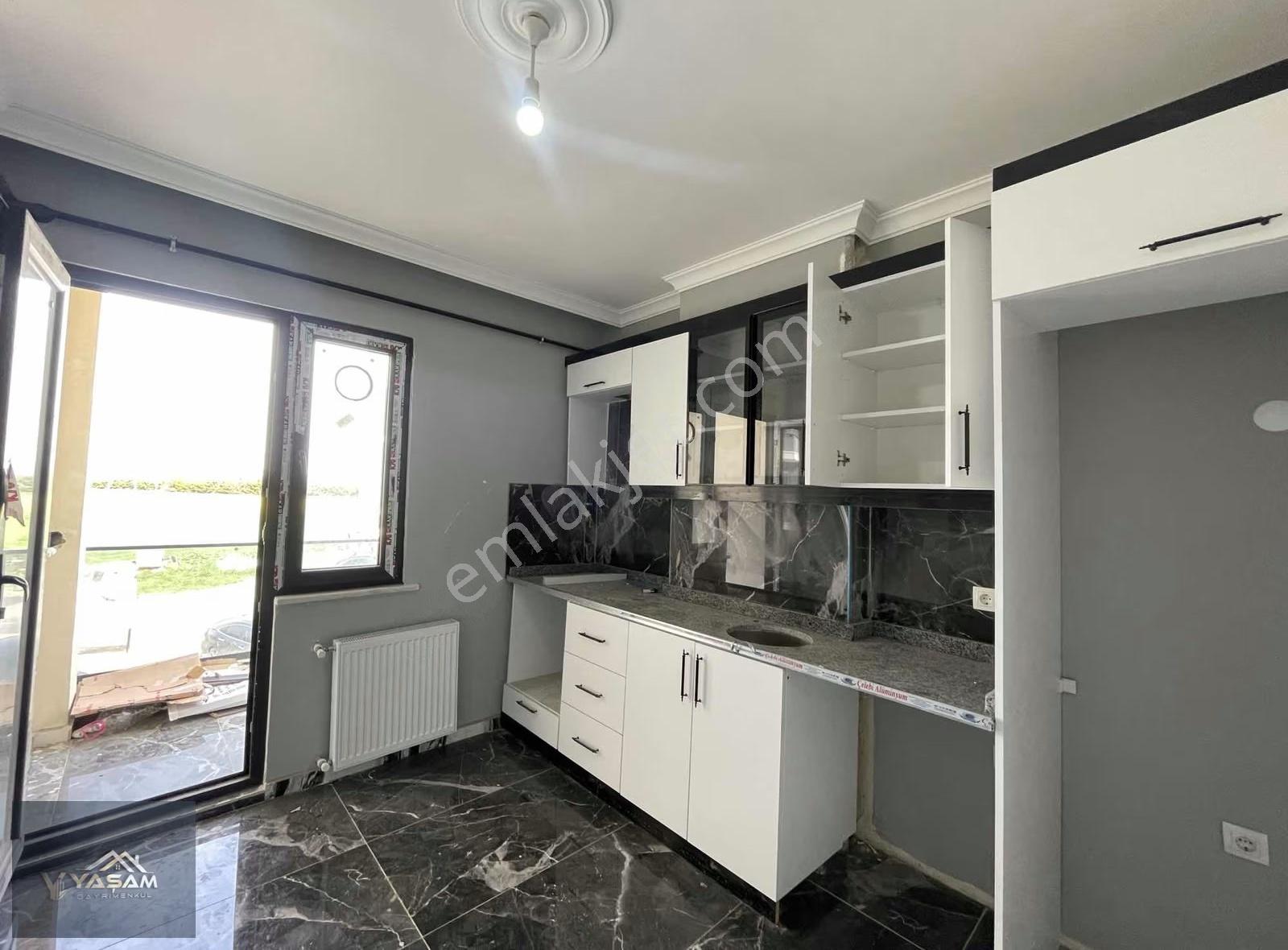 Silivri Yeni Mahalle' De Satılık 2+1 Daire - Görsel 13
