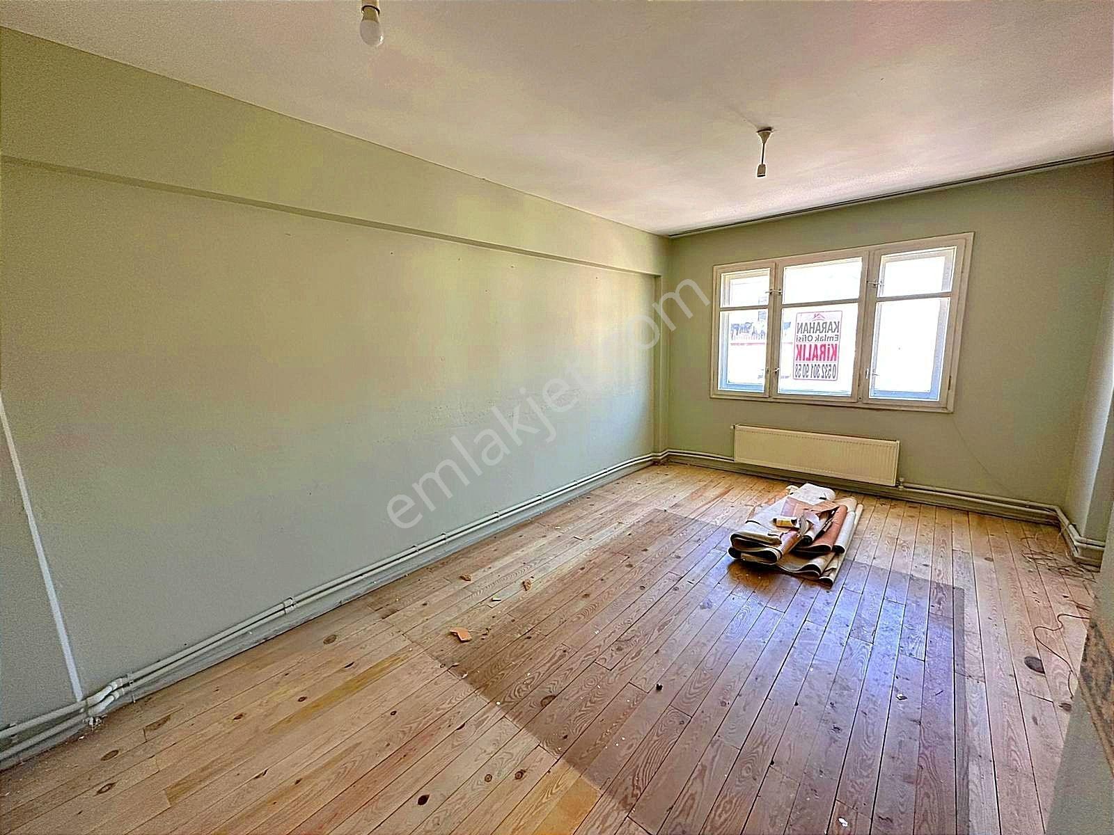 Karahan Emlaktan Kiralık 3+1*4.kat*125 M²*millet Bahçesi Üstünde - Görsel 20
