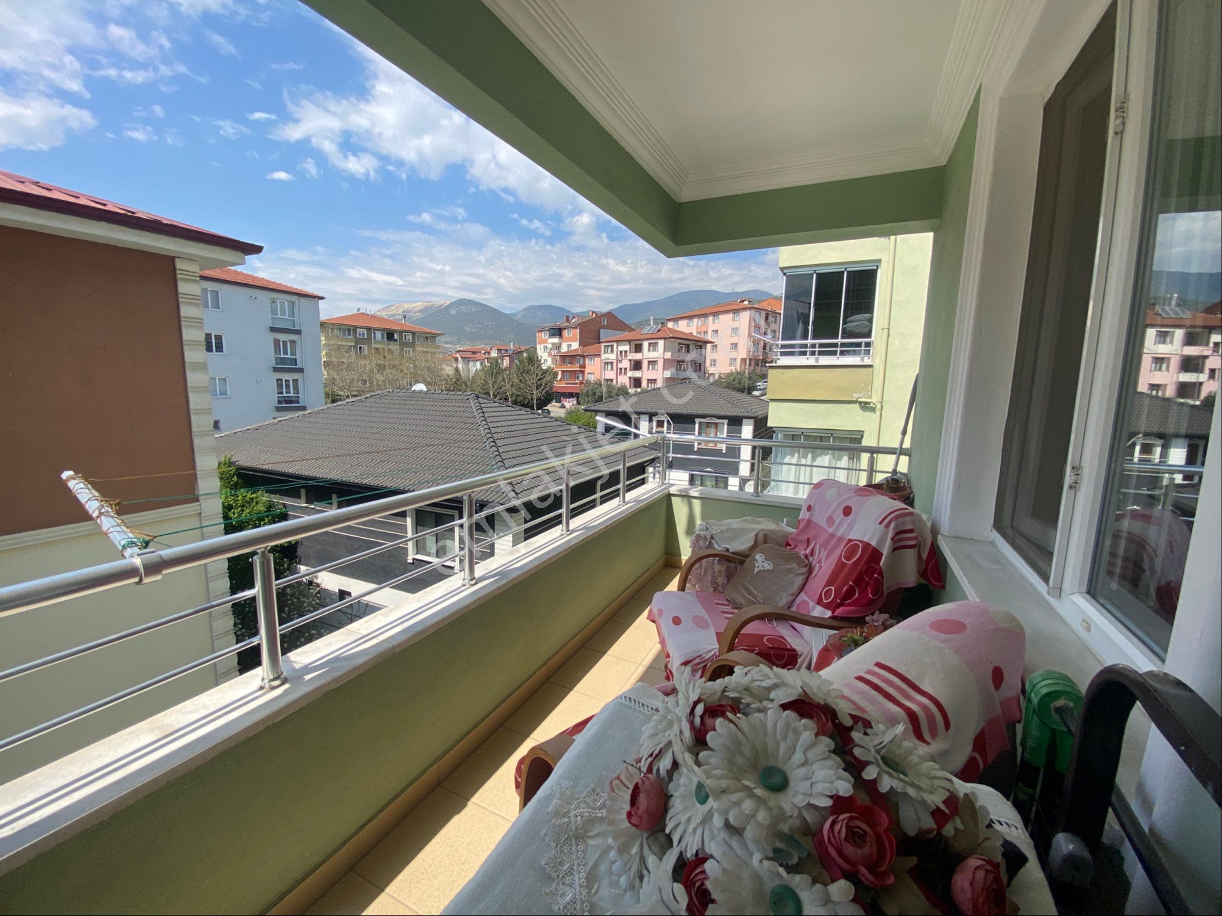Remax Maviden Pamukova Merkezde Geniş 3+1 Ara Kat Daire - Görsel 22