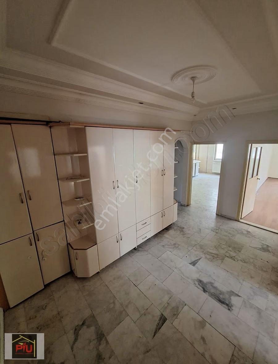Kılıçaslanda Merkezi Konumda 185 M² Geniş 4+1 Fırsat Daire - Görsel 23