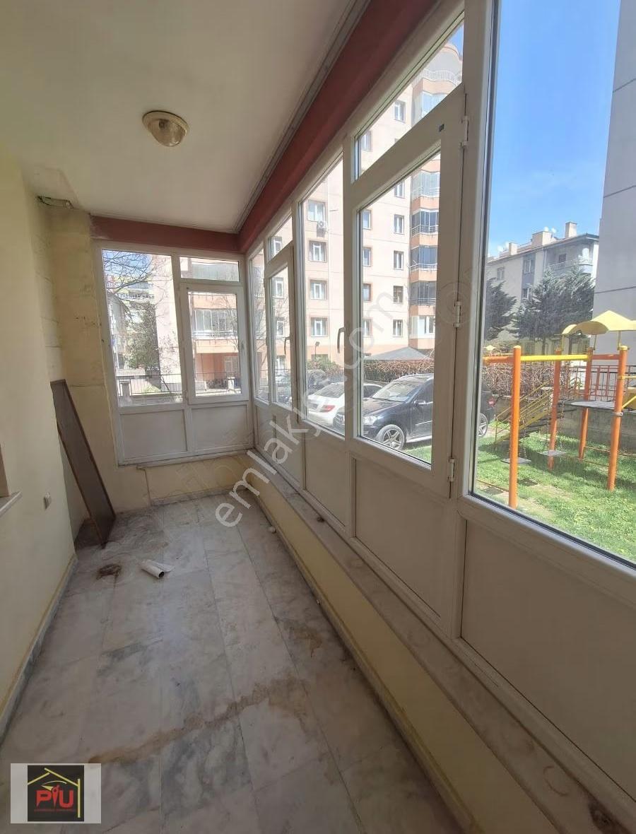 Kılıçaslanda Merkezi Konumda 185 M² Geniş 4+1 Fırsat Daire - Görsel 24