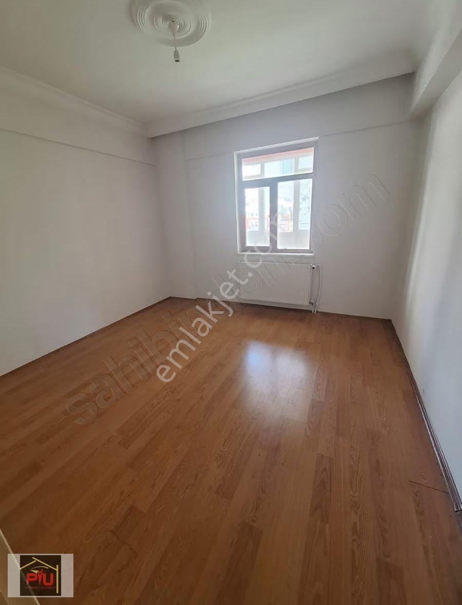 Kılıçaslanda Merkezi Konumda 185 M² Geniş 4+1 Fırsat Daire - Görsel 17