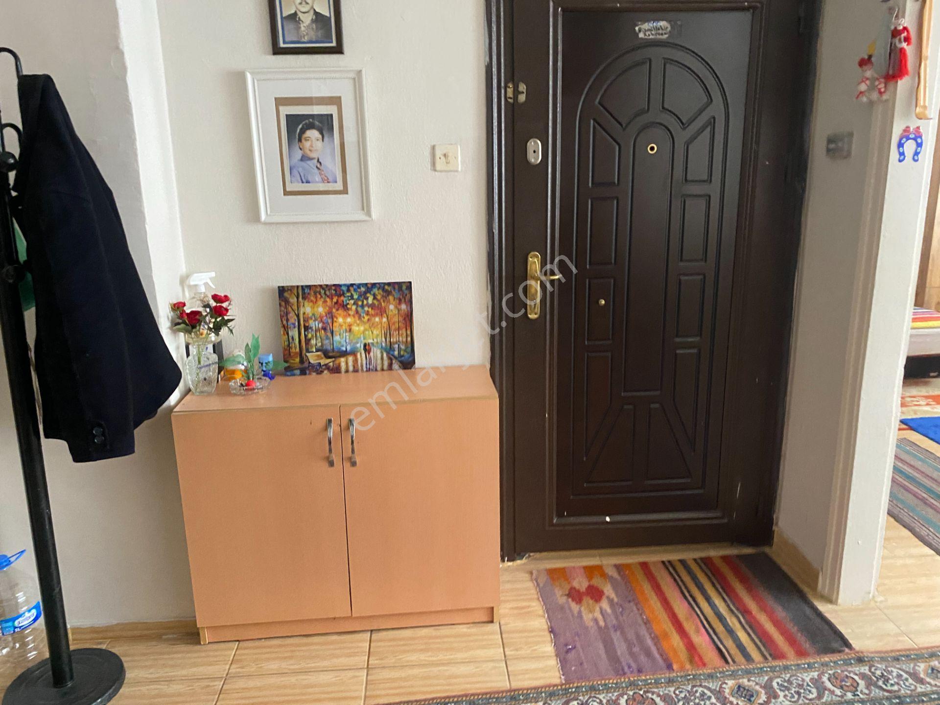 Destan-952 Kocamustafapaşa’da Ali Fakih Cami Civarı-1+1 Orta-kat 65m2 Kombi Kaloriferli - Görsel 33