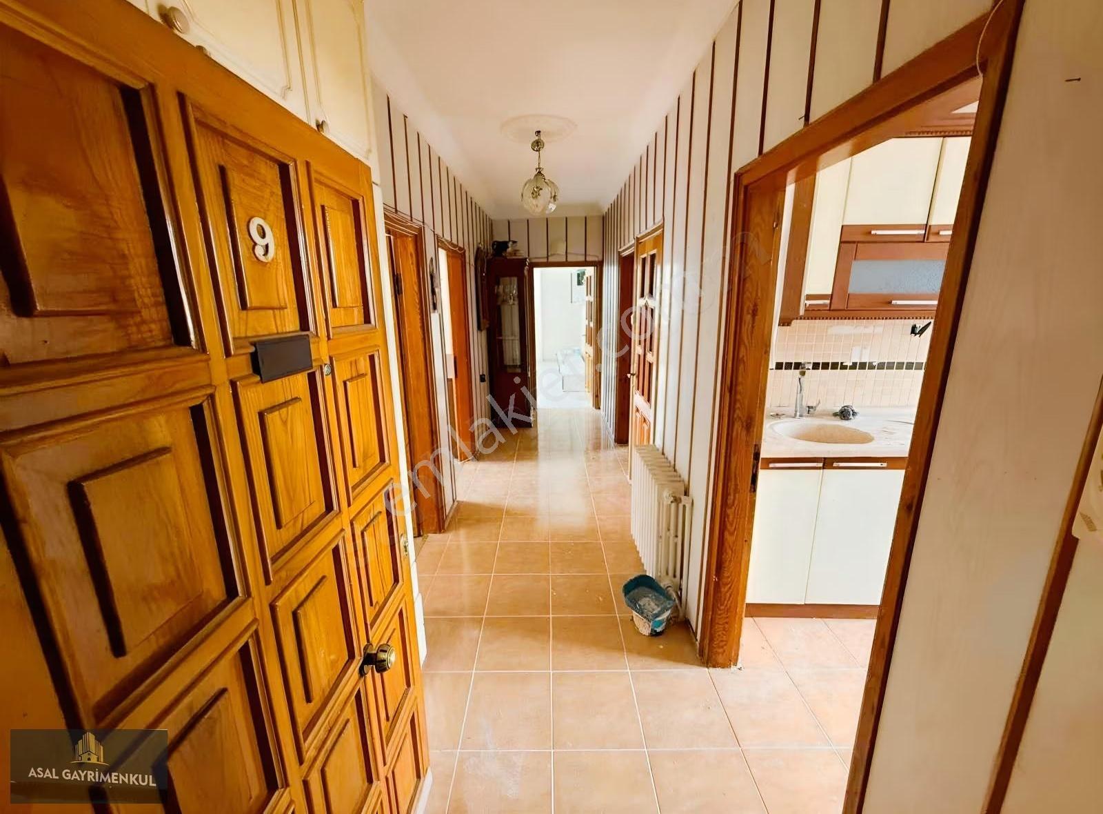 Merkezde Aile Binasında Kiralık Daire - Görsel 15