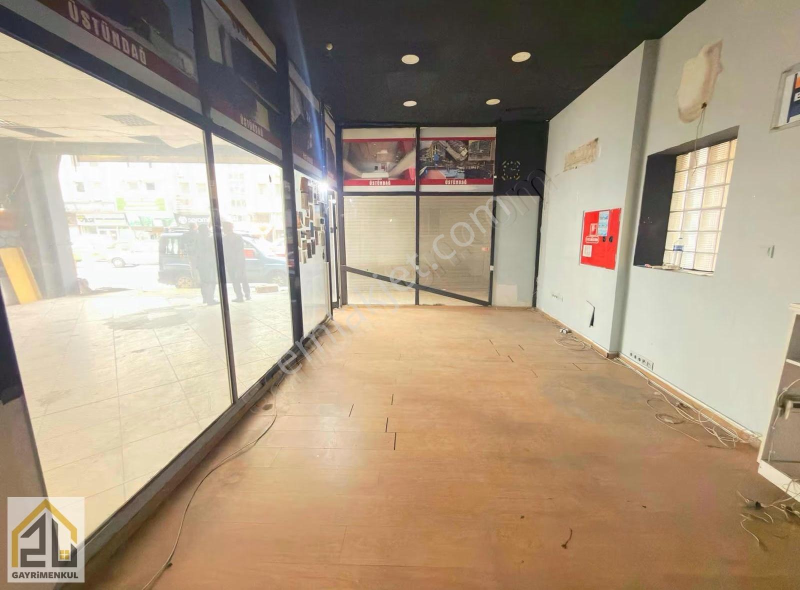 İzmir Cengiz Topel Mh Gaziler Cad Kiralık 350 M2 Dükkan - Görsel 3