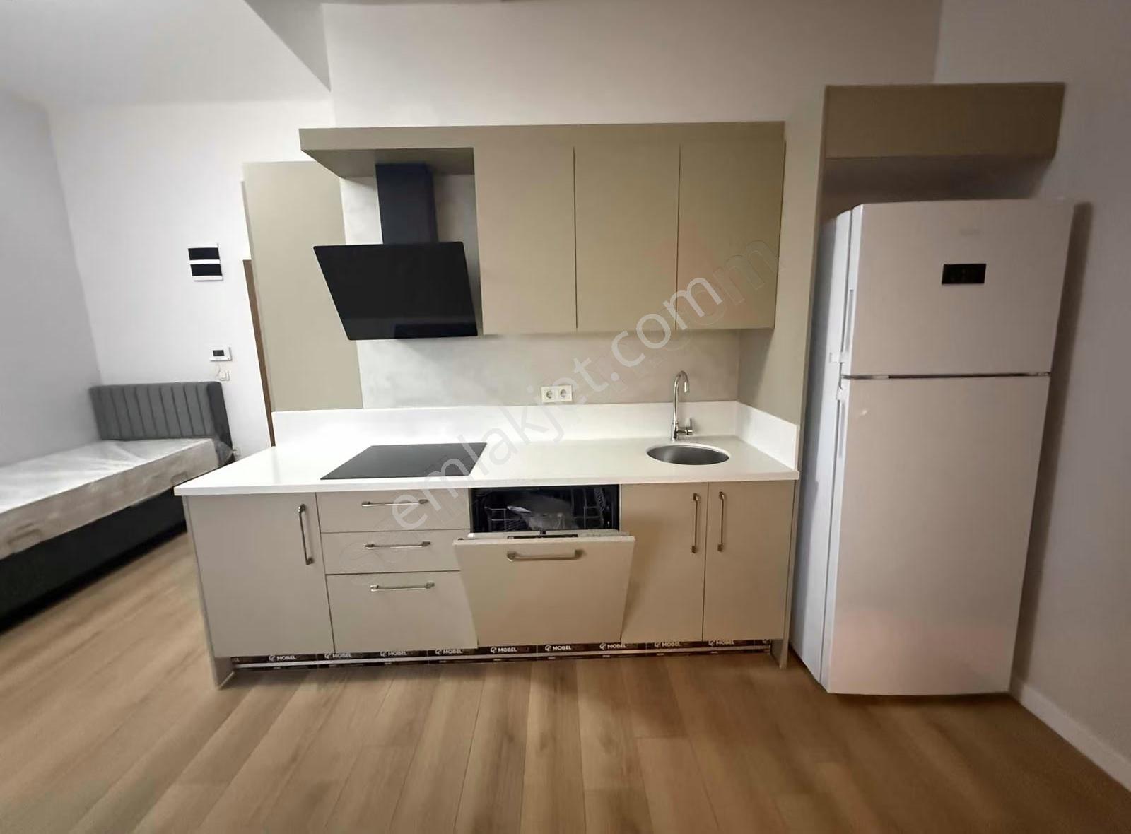 Güvenlikli Otopark Sıfır Eşyalı Lüks Sıfır Bina Kiralık Daireler - Görsel 13