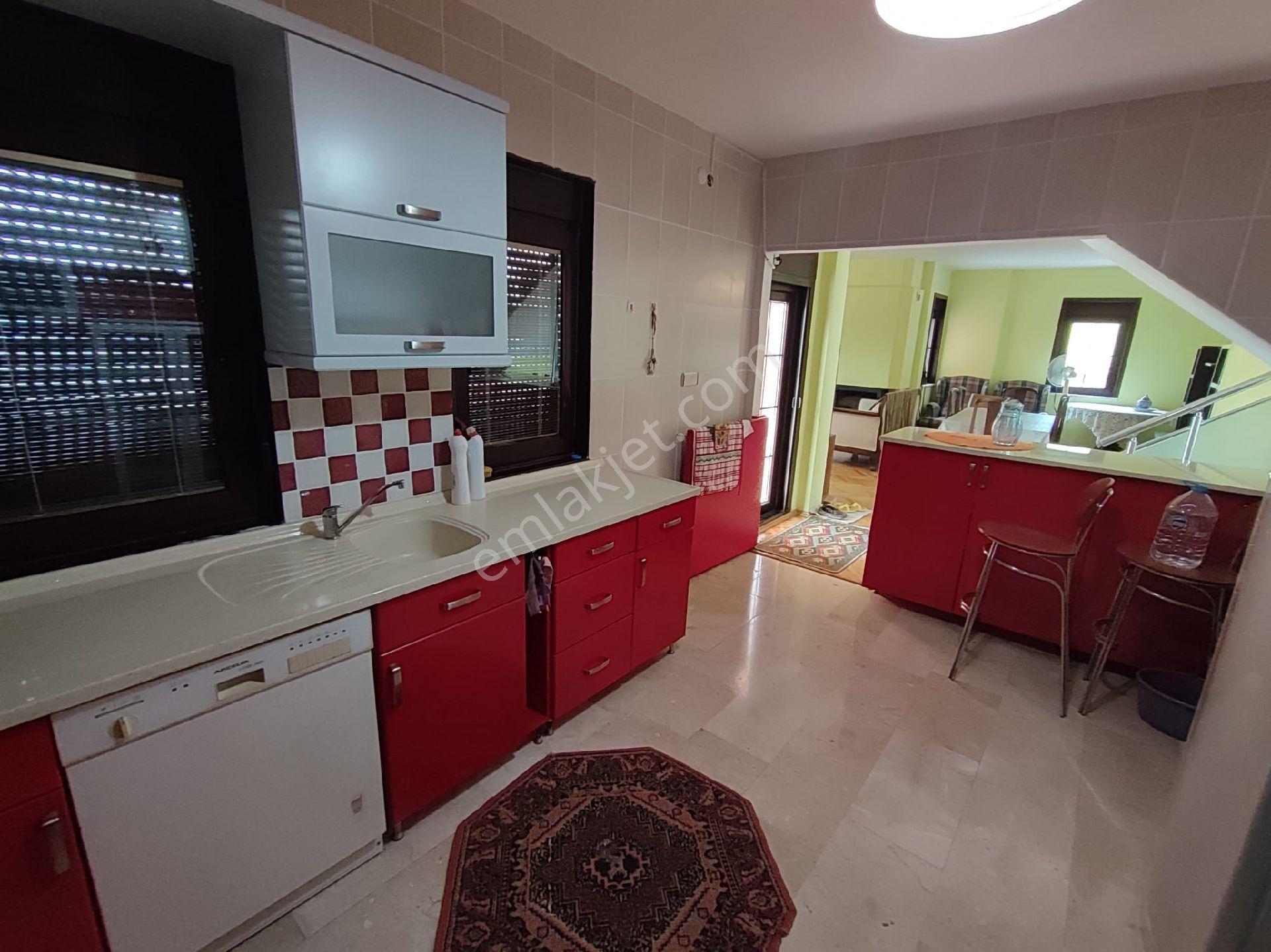 Yalova Kazimiye Köyünde Emsalsiz 3.952 M2 Arsa İçinde Villa - Görsel 19