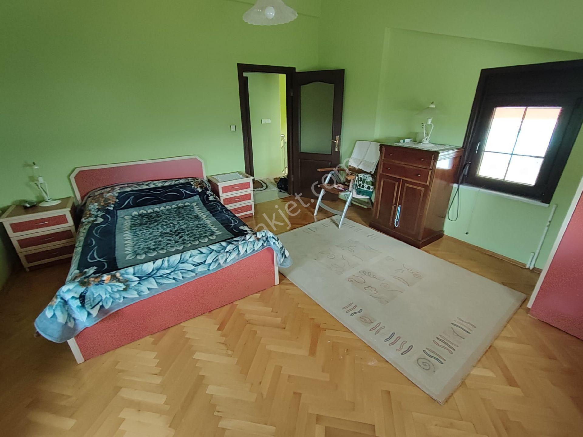Yalova Kazimiye Köyünde Emsalsiz 3.952 M2 Arsa İçinde Villa - Görsel 20
