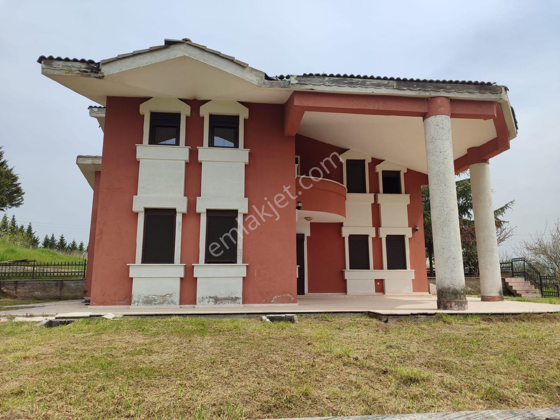 Yalova Kazimiye Köyünde Emsalsiz 3.952 M2 Arsa İçinde Villa - Görsel 2