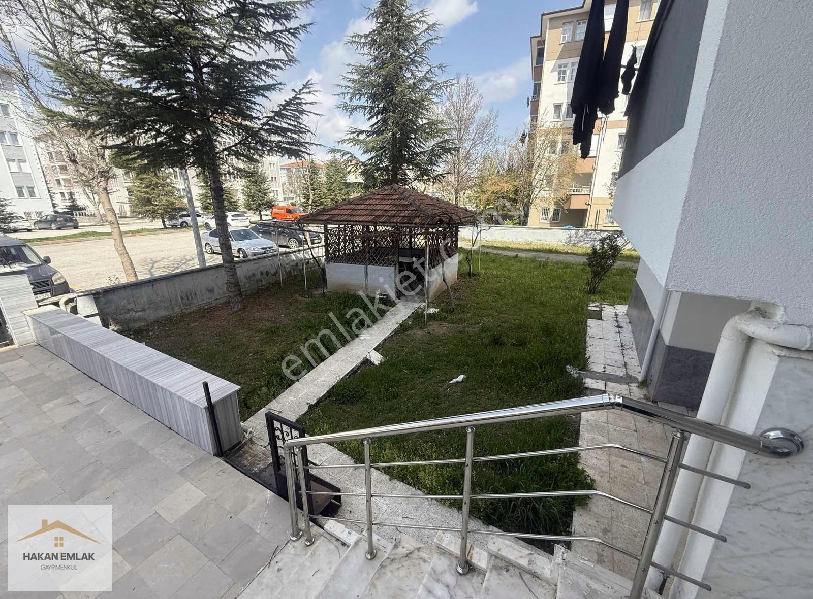 Hakan Emlaktan Buhara Klasiğinde Kiralık Daire - Görsel 8