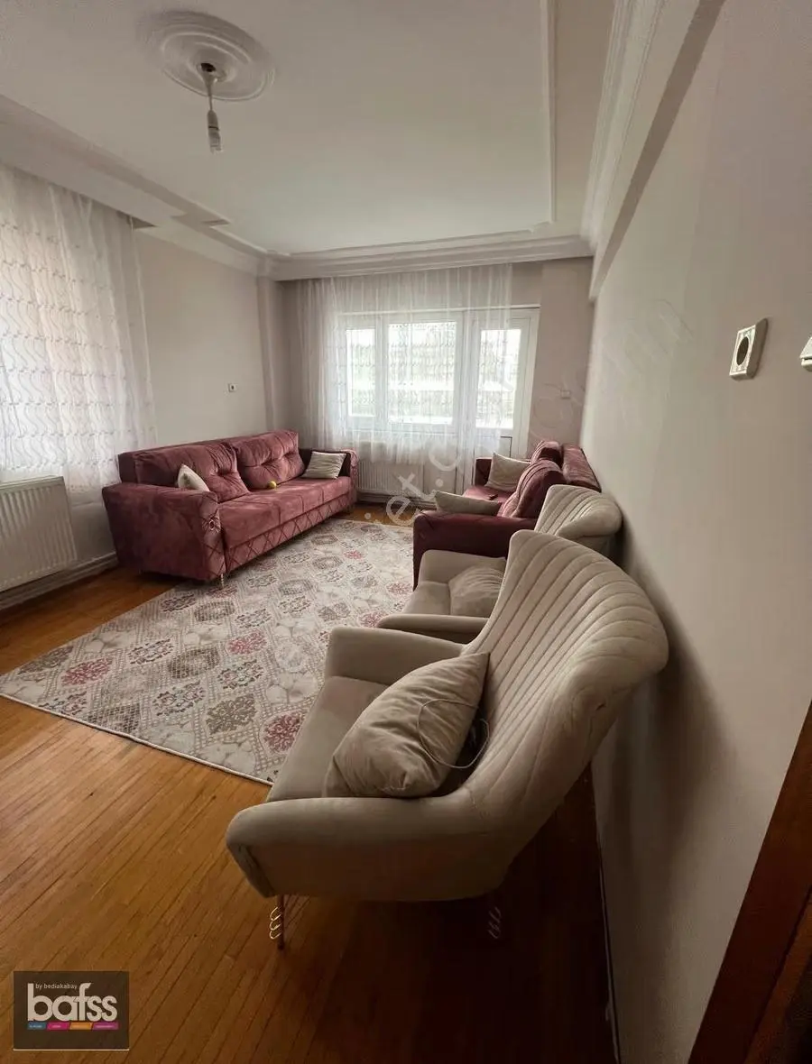 Şehir Merkezinde Satılık 3+1 Daire: 130m², Balkonlu