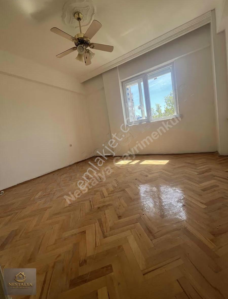 Muratpaşa Üçgen Mah Geniş 3+1 Kiralık Daire Asansör Yok 3.kat - Görsel 18