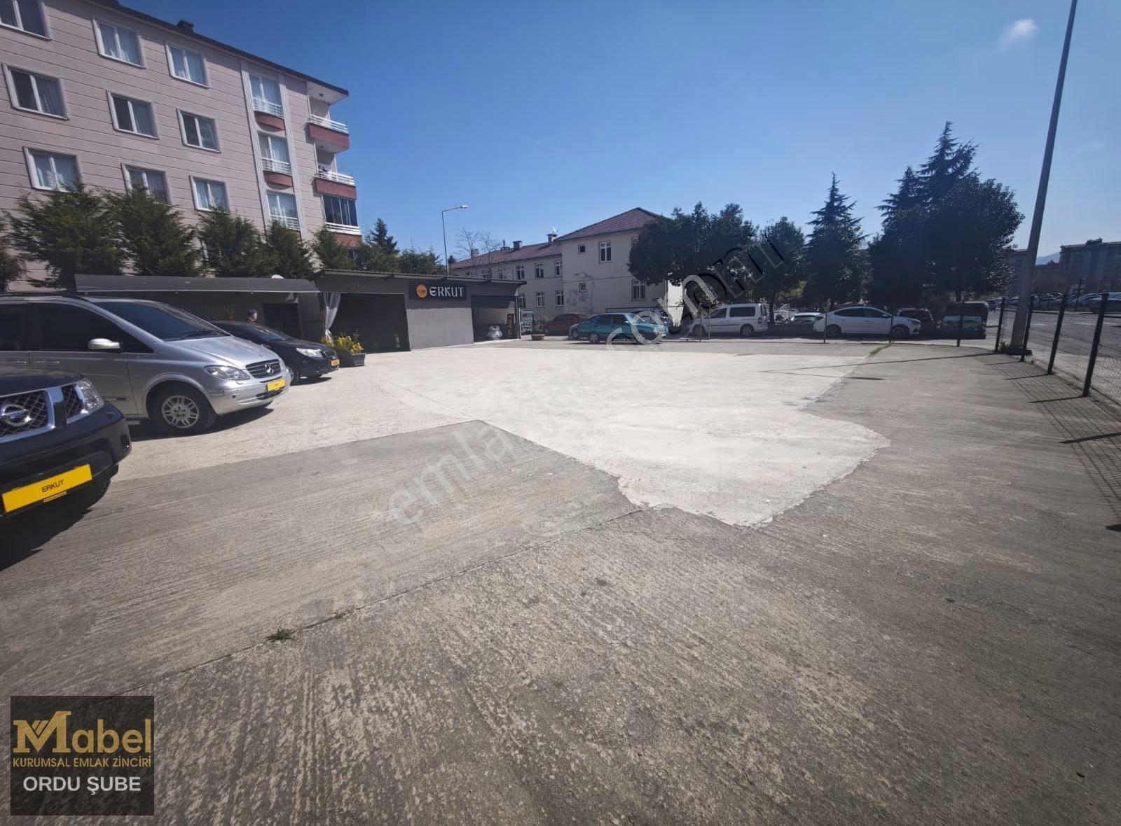 Mabel'den Karşıyaka Mah. Devren Kiralık 650 Metrekare İşyeri - Görsel 2