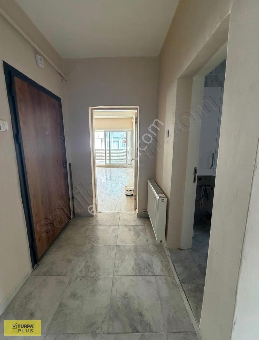 Göztepe Sahil Tranway Yakını Doğalgazlı Kiralık Daire 2+1 - Görsel 13