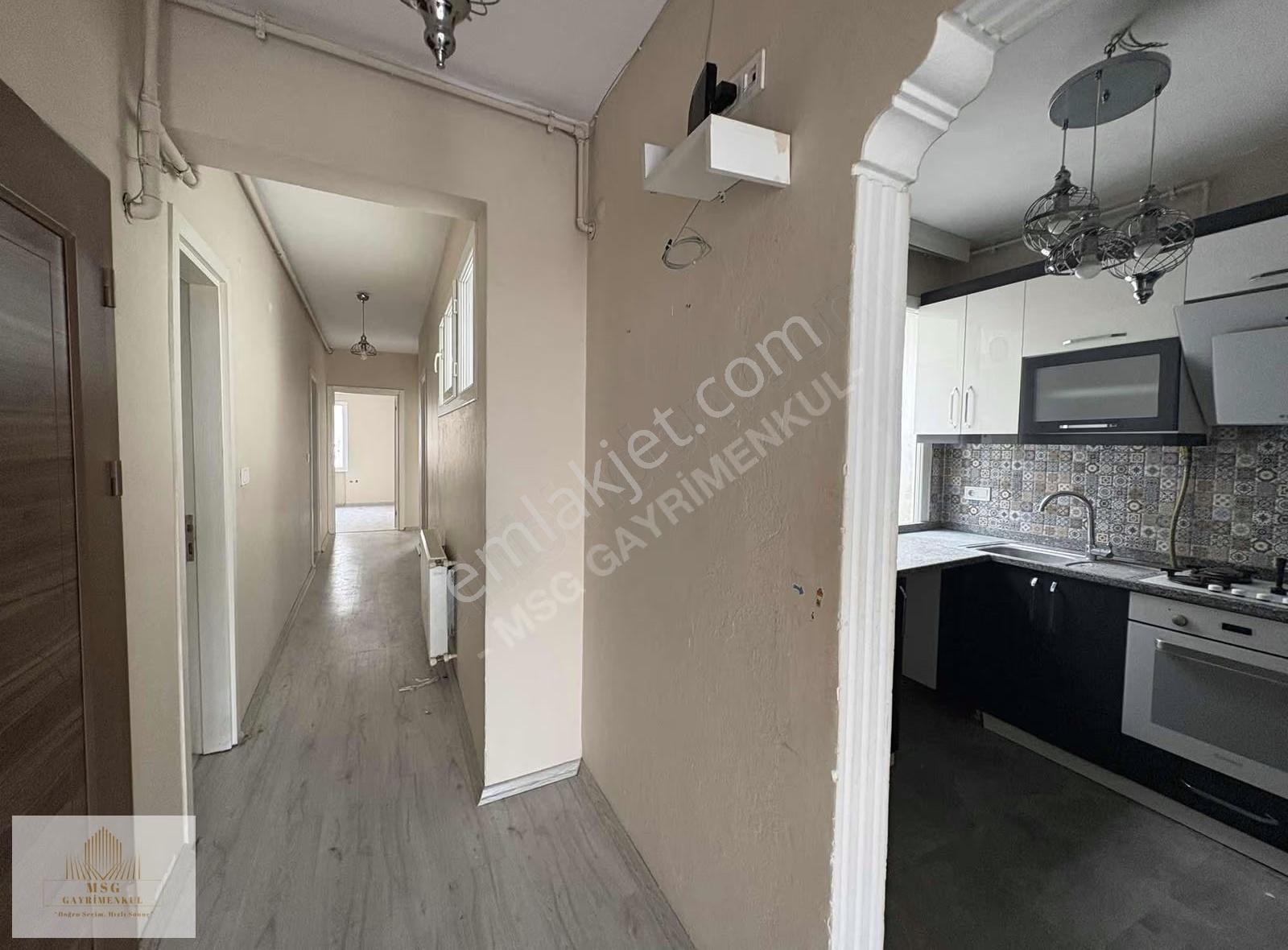 Msg'den Mithatpaşa Cadde Yakını 3+1 Tadilatlı Deniz Gören Daire - Görsel 18
