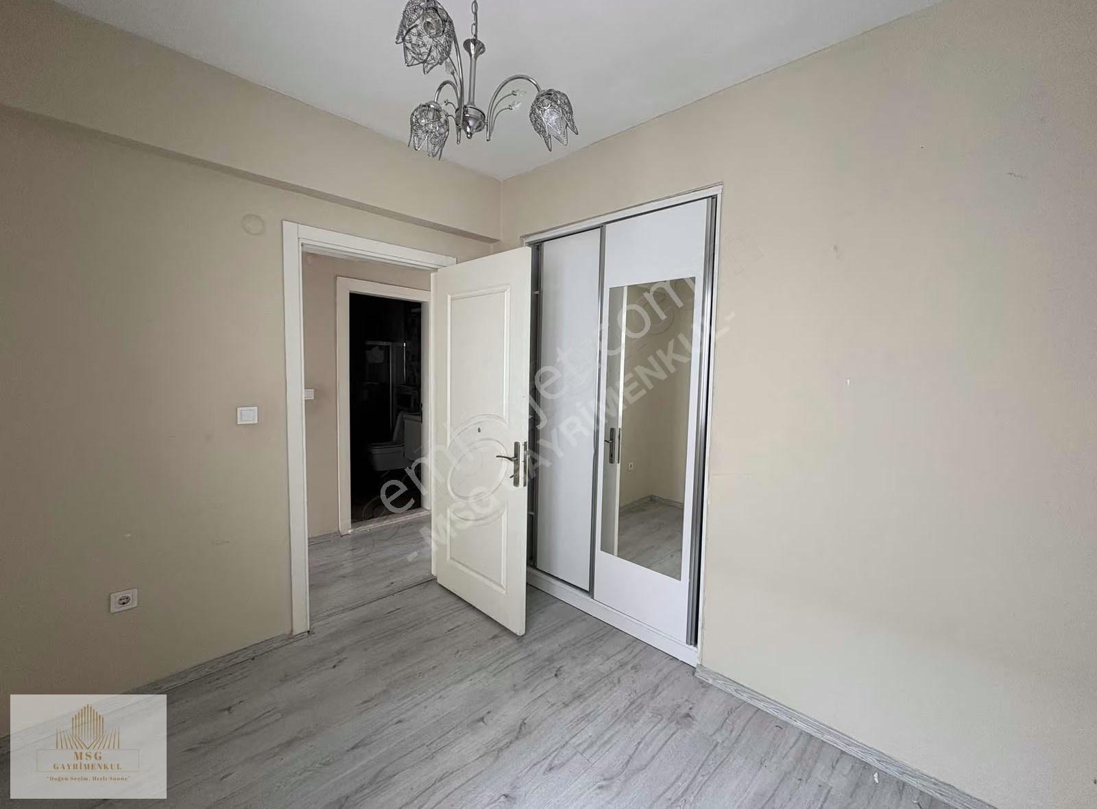 Msg'den Mithatpaşa Cadde Yakını 3+1 Tadilatlı Deniz Gören Daire - Görsel 35