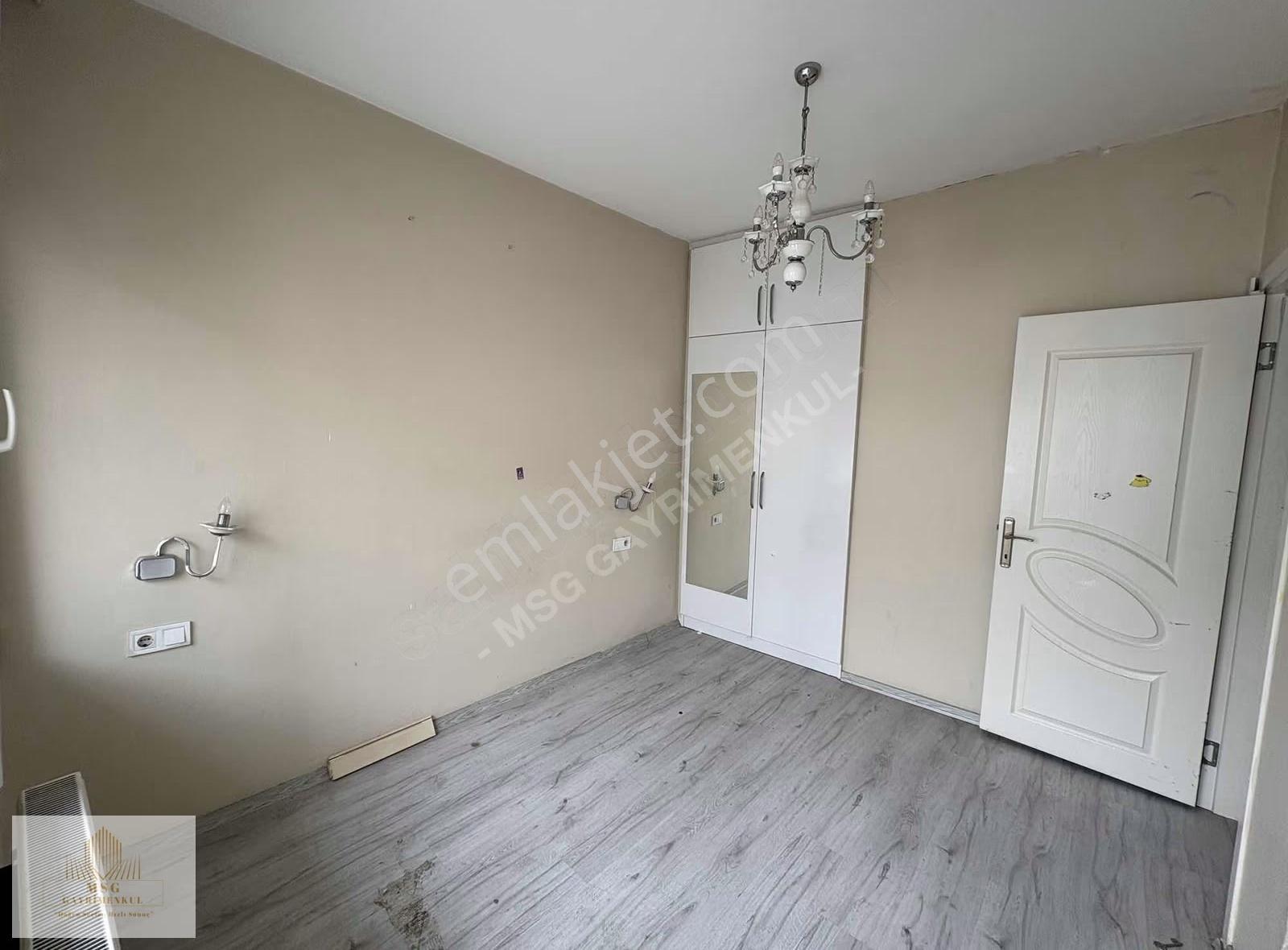 Msg'den Mithatpaşa Cadde Yakını 3+1 Tadilatlı Deniz Gören Daire - Görsel 25