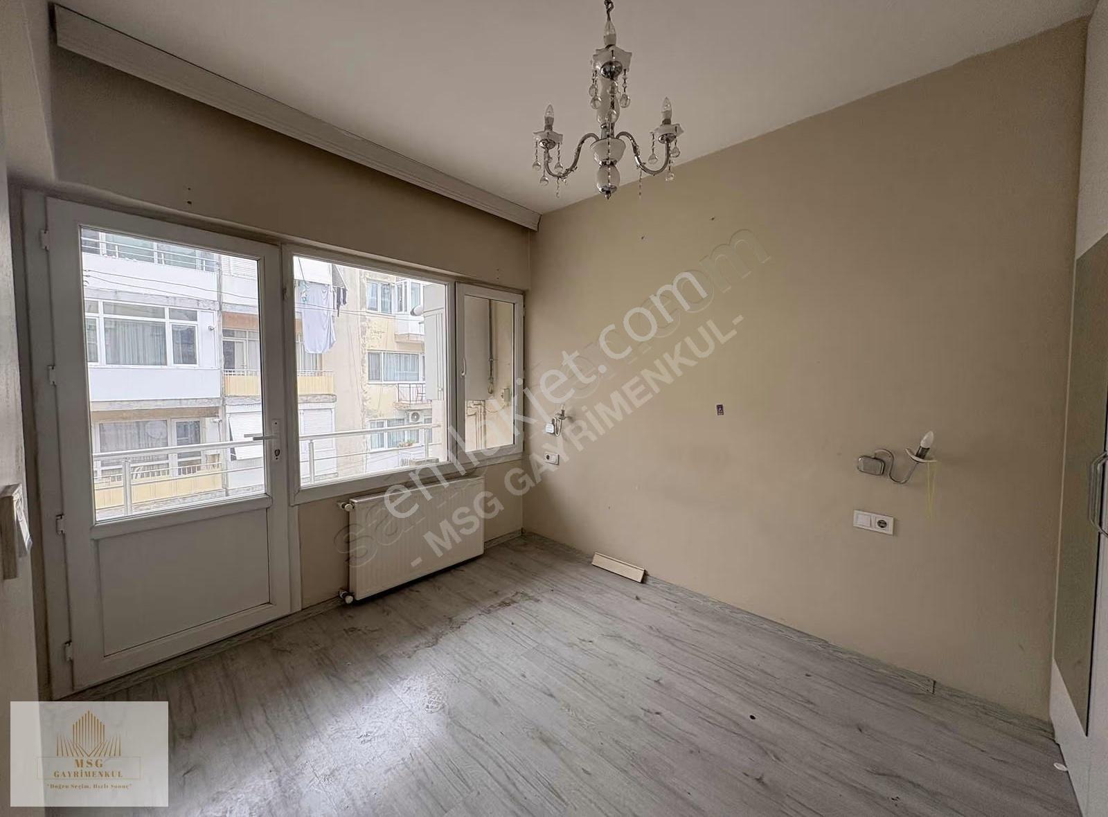 Msg'den Mithatpaşa Cadde Yakını 3+1 Tadilatlı Deniz Gören Daire - Görsel 38