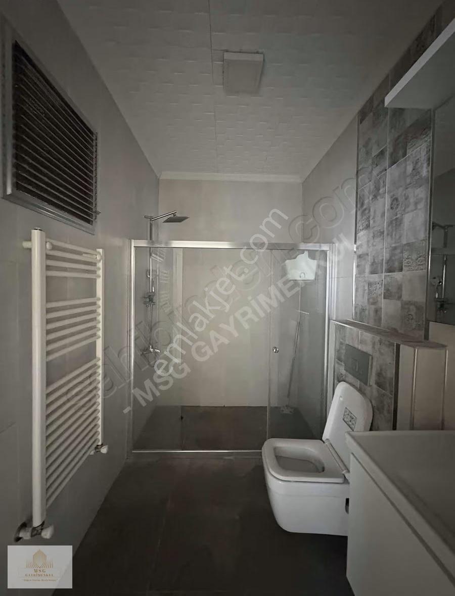 Msg'den Mithatpaşa Cadde Yakını 3+1 Tadilatlı Deniz Gören Daire - Görsel 5