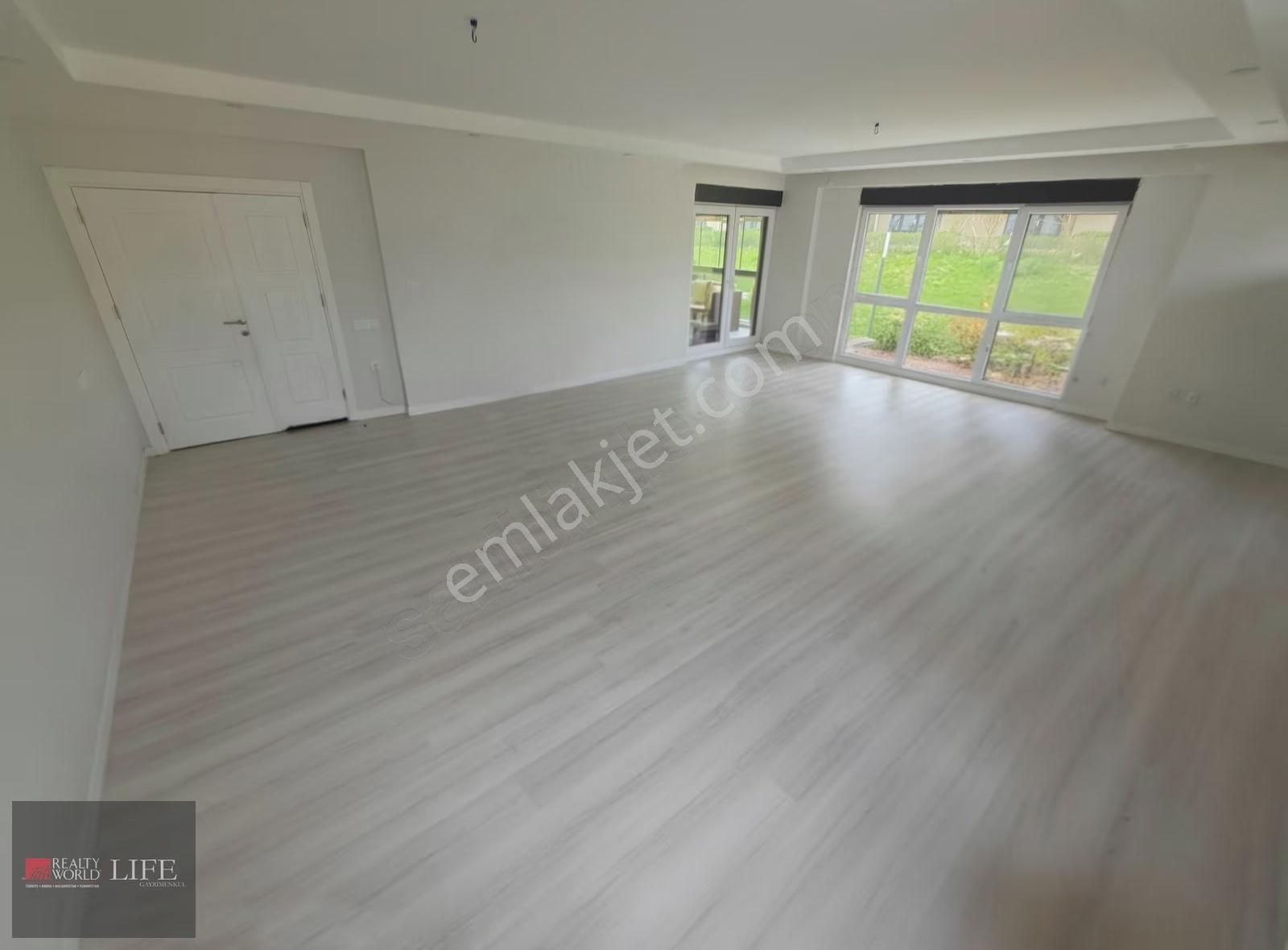 Rwlıfe// Frezya Sitesi 280m² 5+1 Kapalı Havuzlu Satılık Daire - Görsel 15