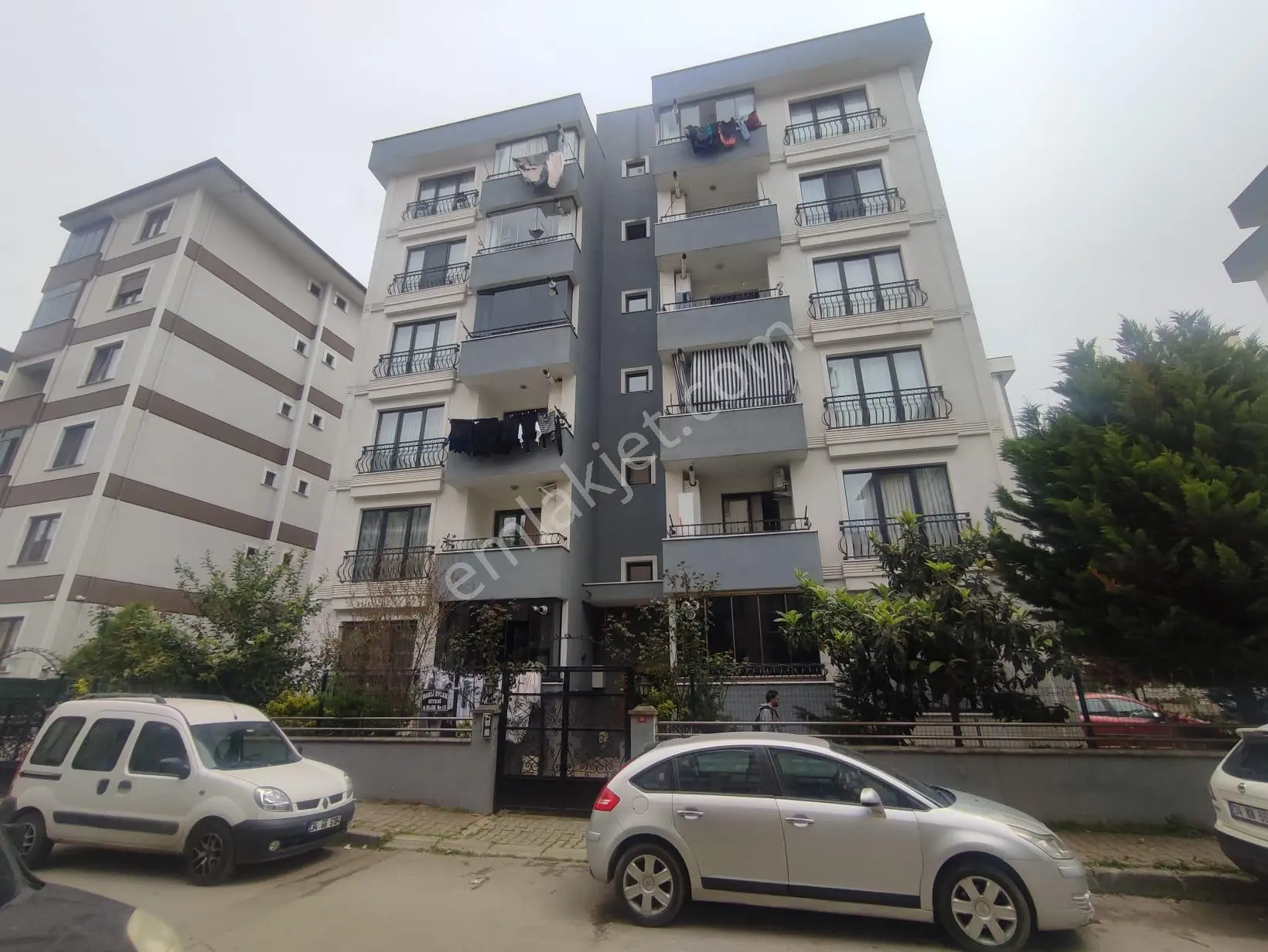 Tuzla Evliya Çelebi De Merkezi Noktada Ara Kat 3+1 Satılık Daire - Görsel 2