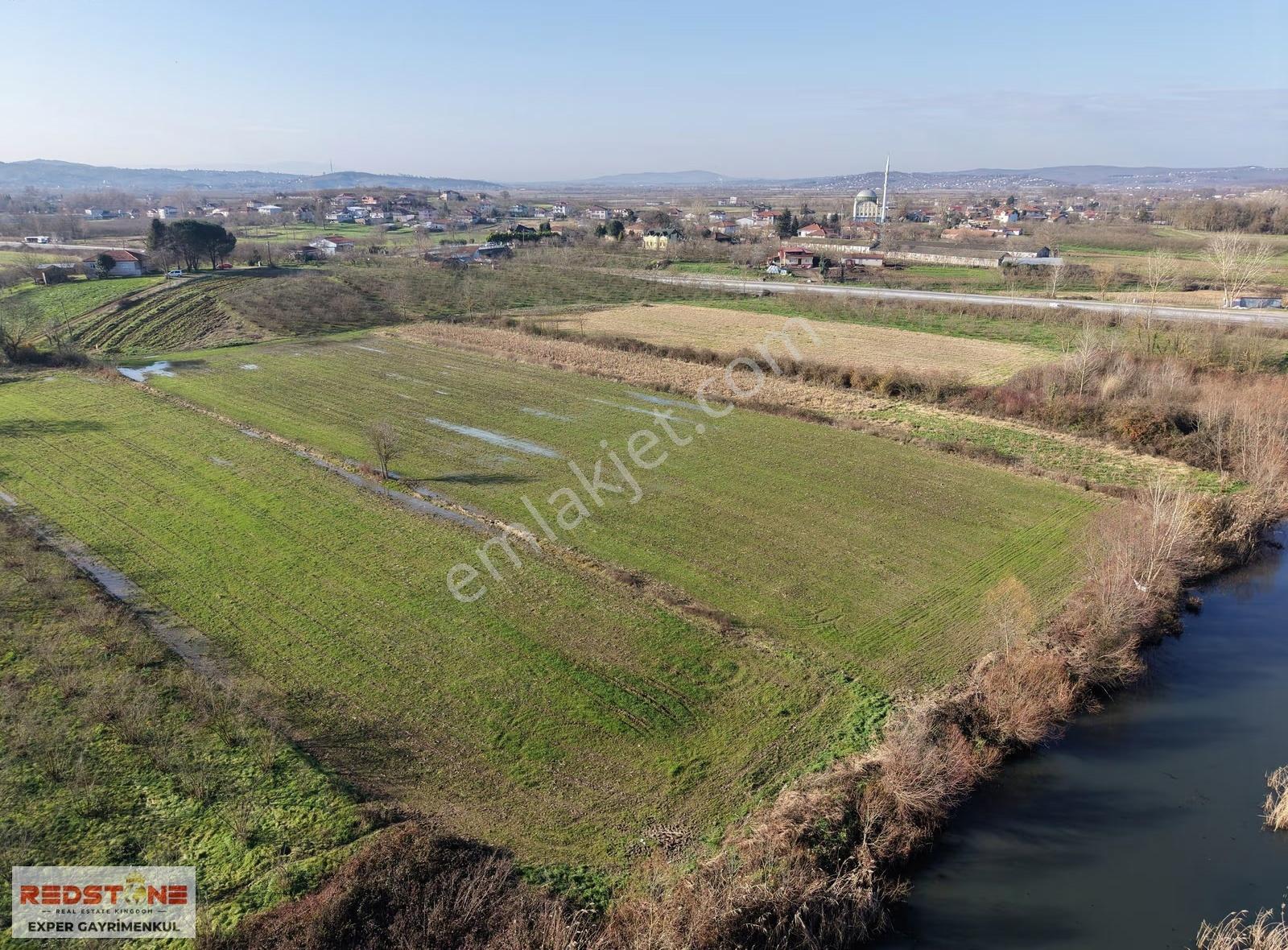 Karasu'nun Kalbinde Yola Cephe 7.764 M² Yatırımlık Arsa - Görsel 10