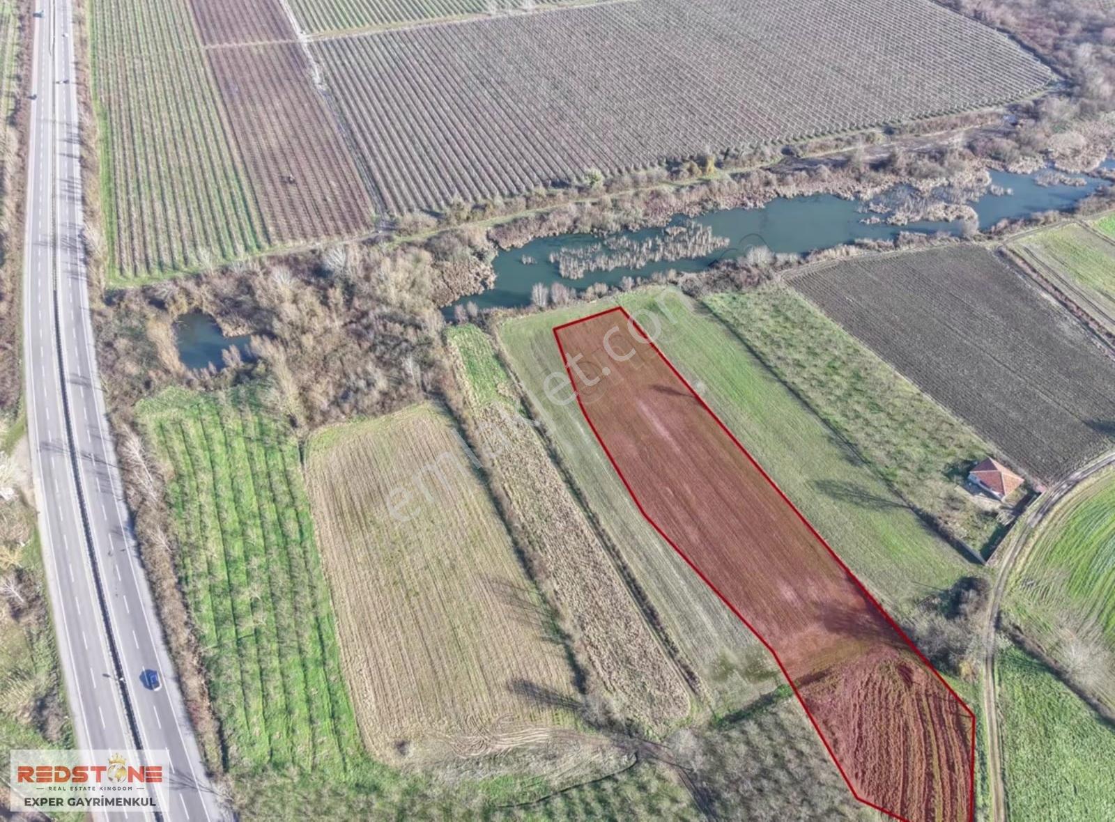 Karasu'nun Kalbinde Yola Cephe 7.764 M² Yatırımlık Arsa - Görsel 7