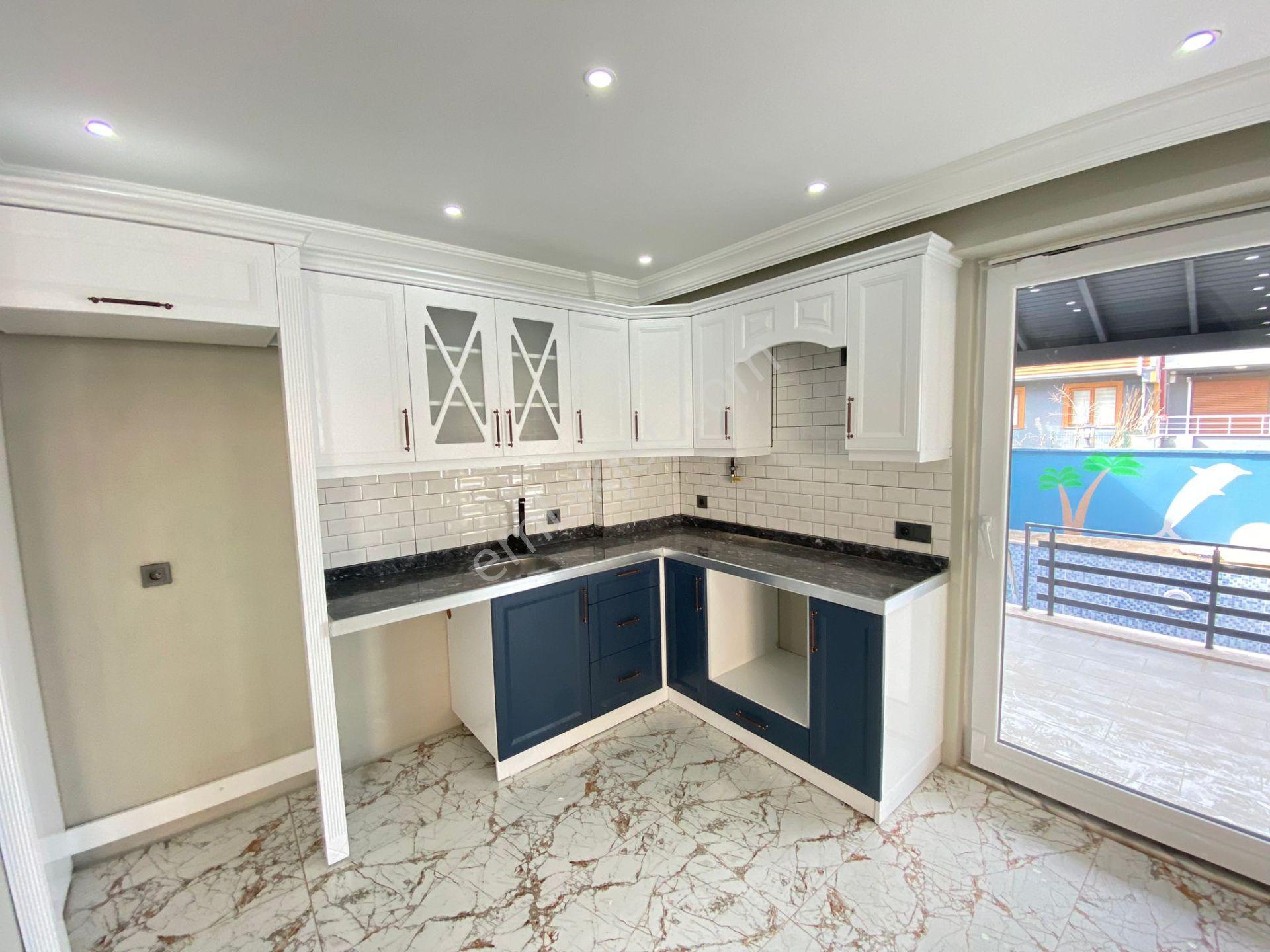 Harunyılmaz İnşaa"ttan 4+1 210m2 Havuzlu Otaparklı Muthiş Villa - Görsel 15