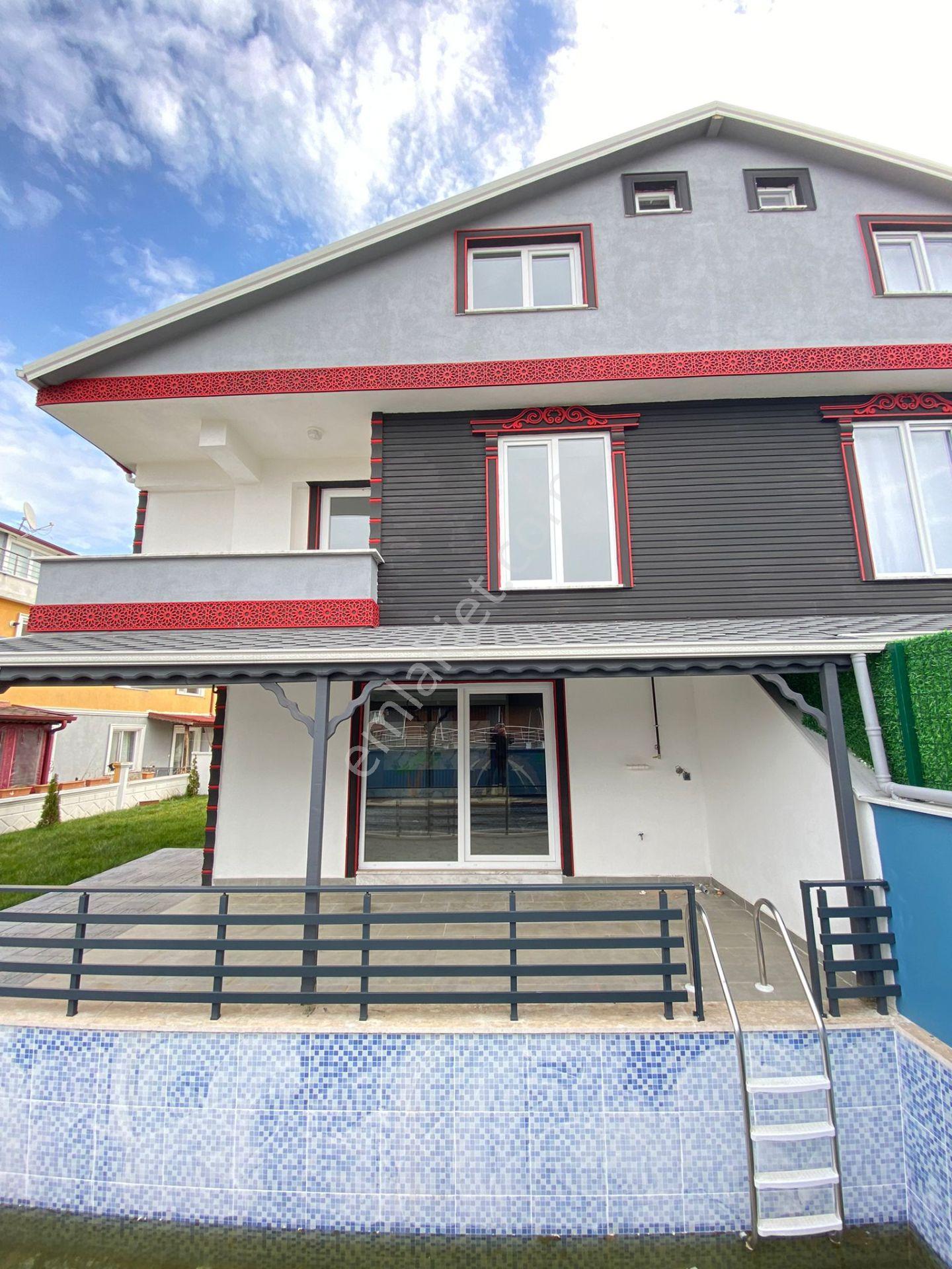 Harunyılmaz İnşaa"ttan 4+1 210m2 Havuzlu Otaparklı Muthiş Villa - Görsel 35