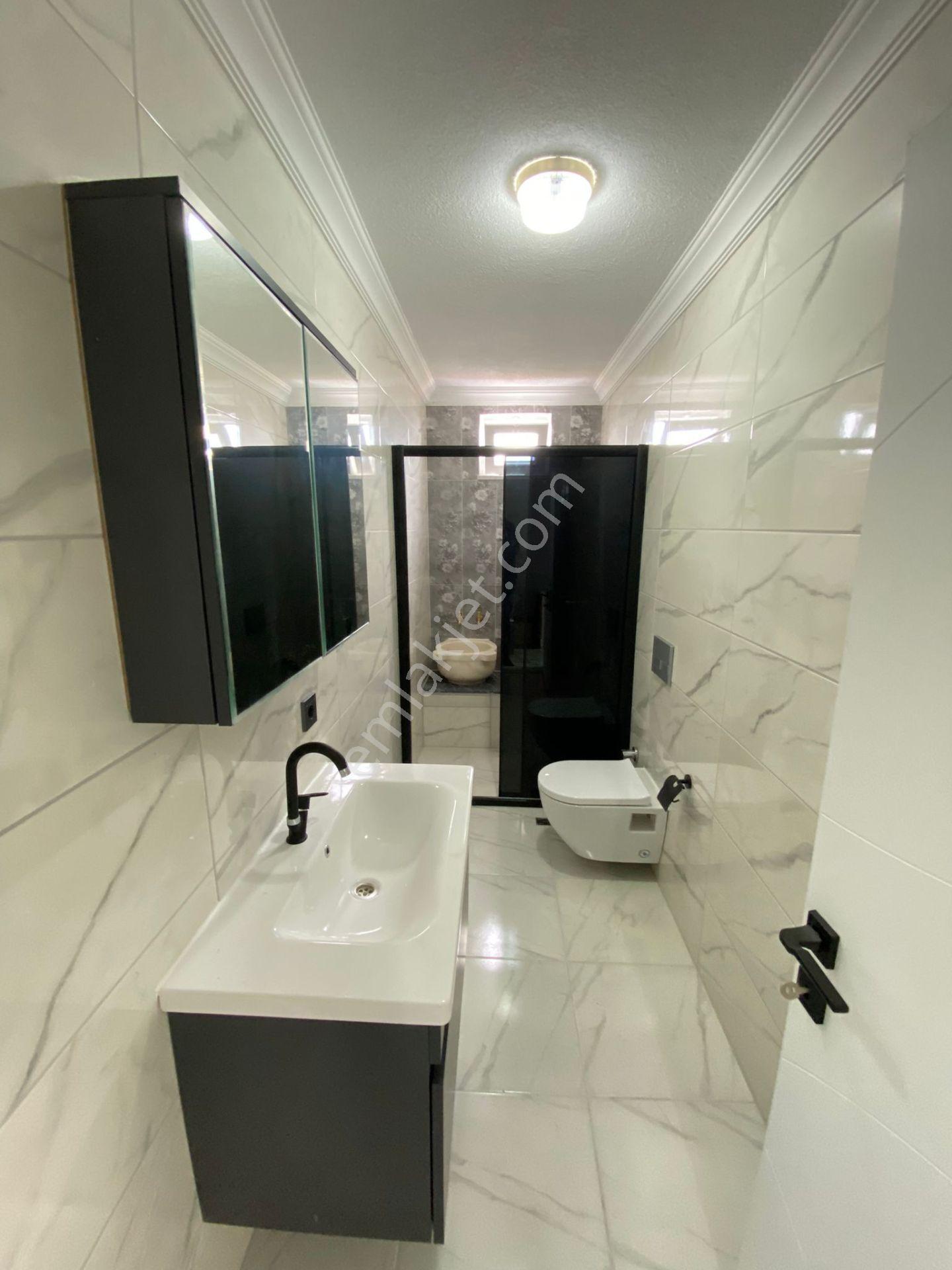 Harunyılmaz İnşaa"ttan 4+1 210m2 Havuzlu Otaparklı Muthiş Villa - Görsel 20