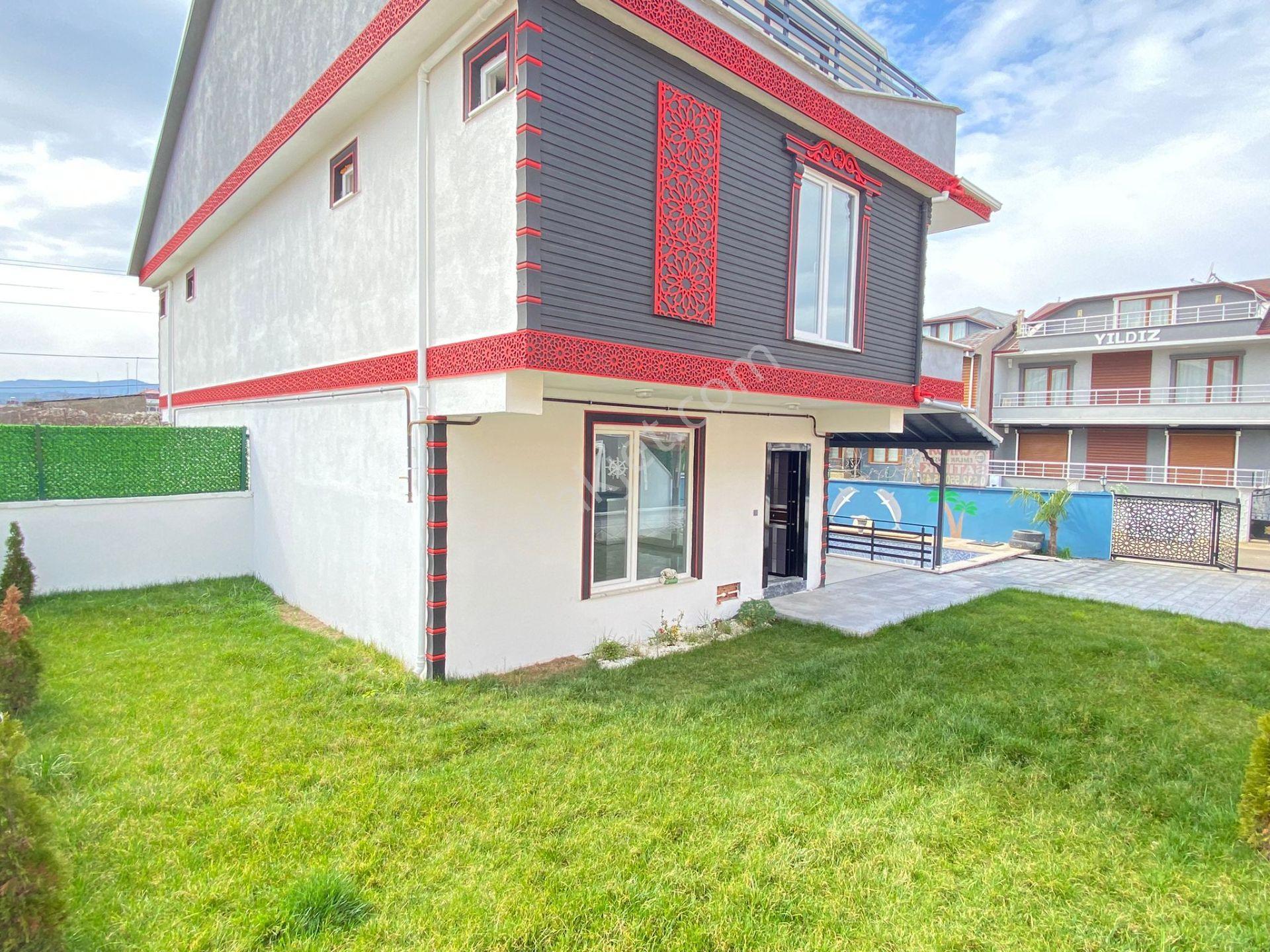 Harunyılmaz İnşaa"ttan 4+1 210m2 Havuzlu Otaparklı Muthiş Villa - Görsel 5