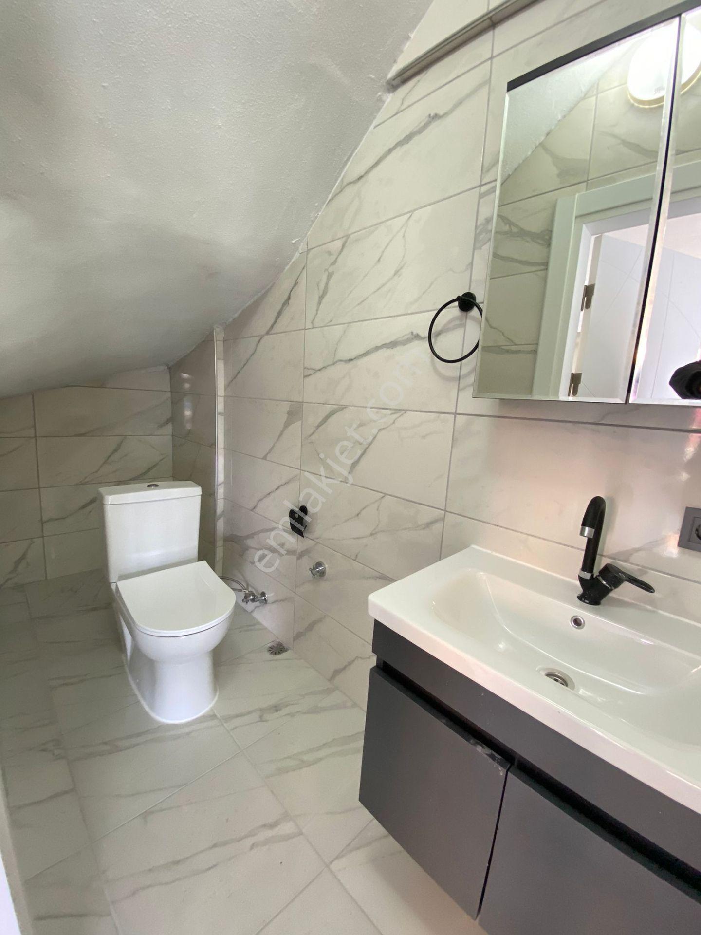 Harunyılmaz İnşaa"ttan 4+1 210m2 Havuzlu Otaparklı Muthiş Villa - Görsel 13