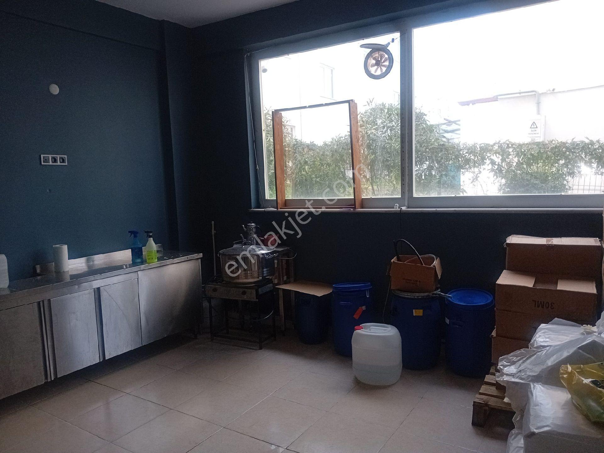 Altınovada Kiralık Dükkan & Depo - Görsel 7
