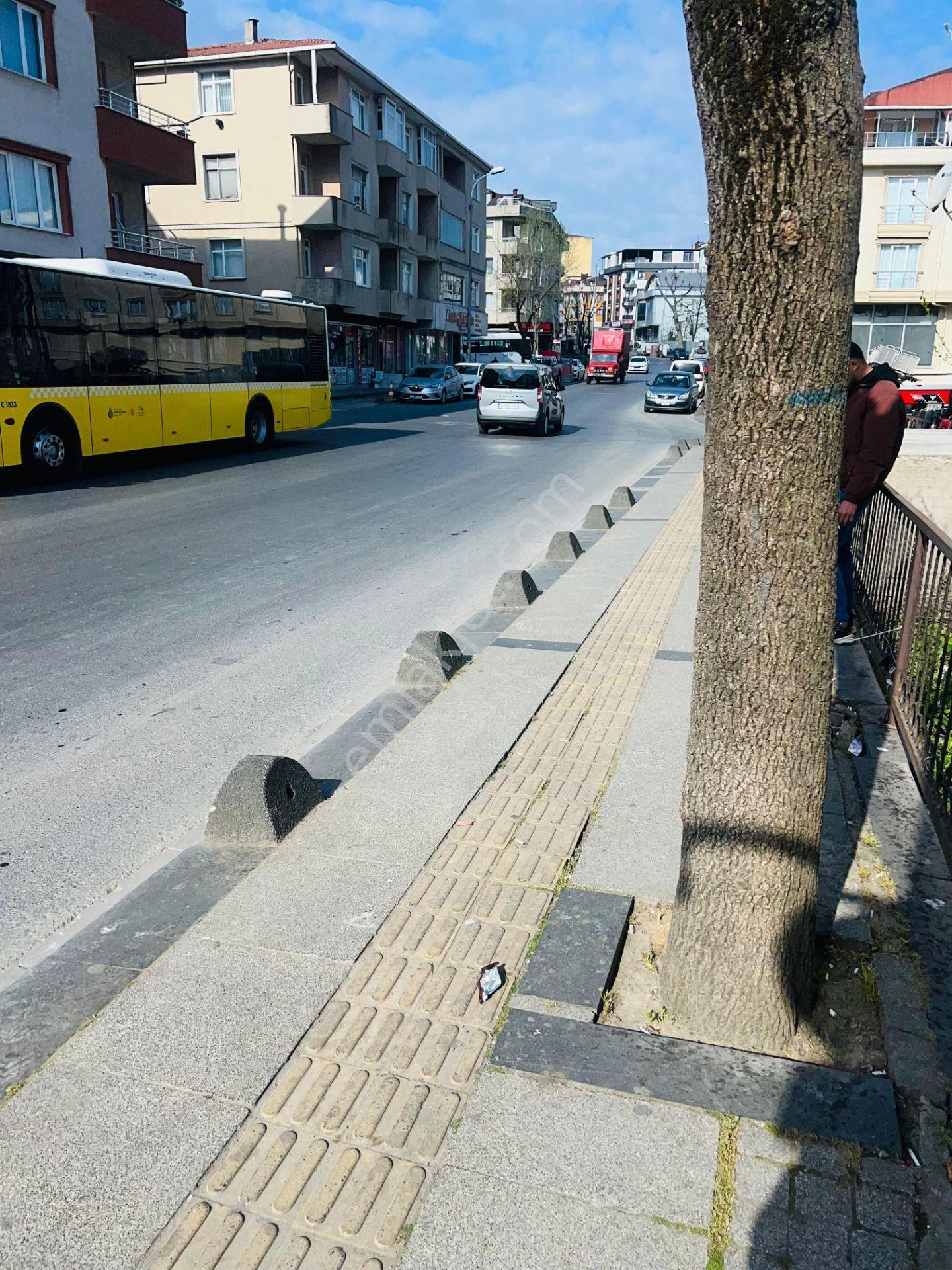 İstanbul Sancaktepe Veyselkaranı Ana Cadde Üzeri Satılık Arsa M² - Görsel 4