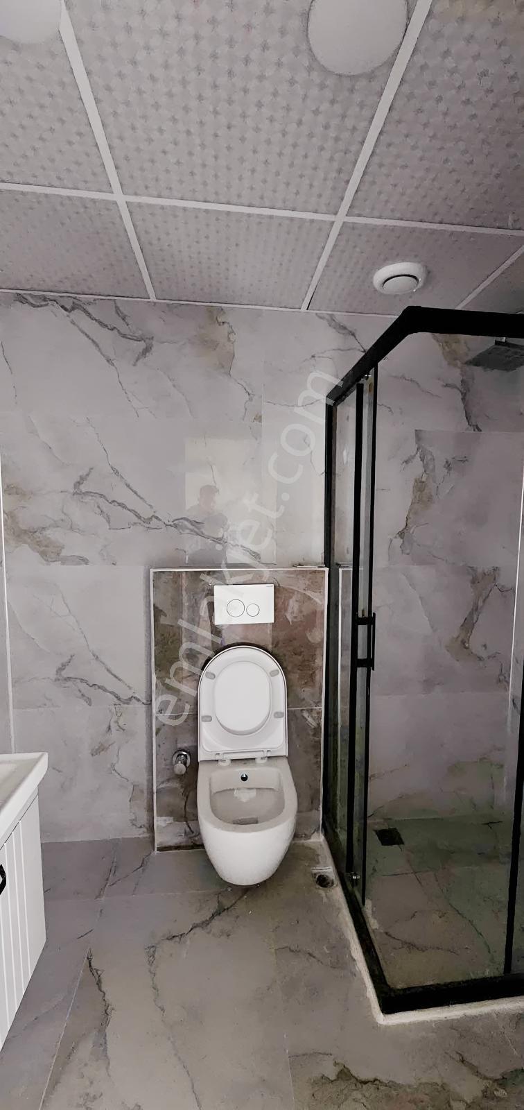 Çınarlı'da 2+1 K.mutfak Hasarsız İskanlı Kombili Kiralık Daire - Görsel 12