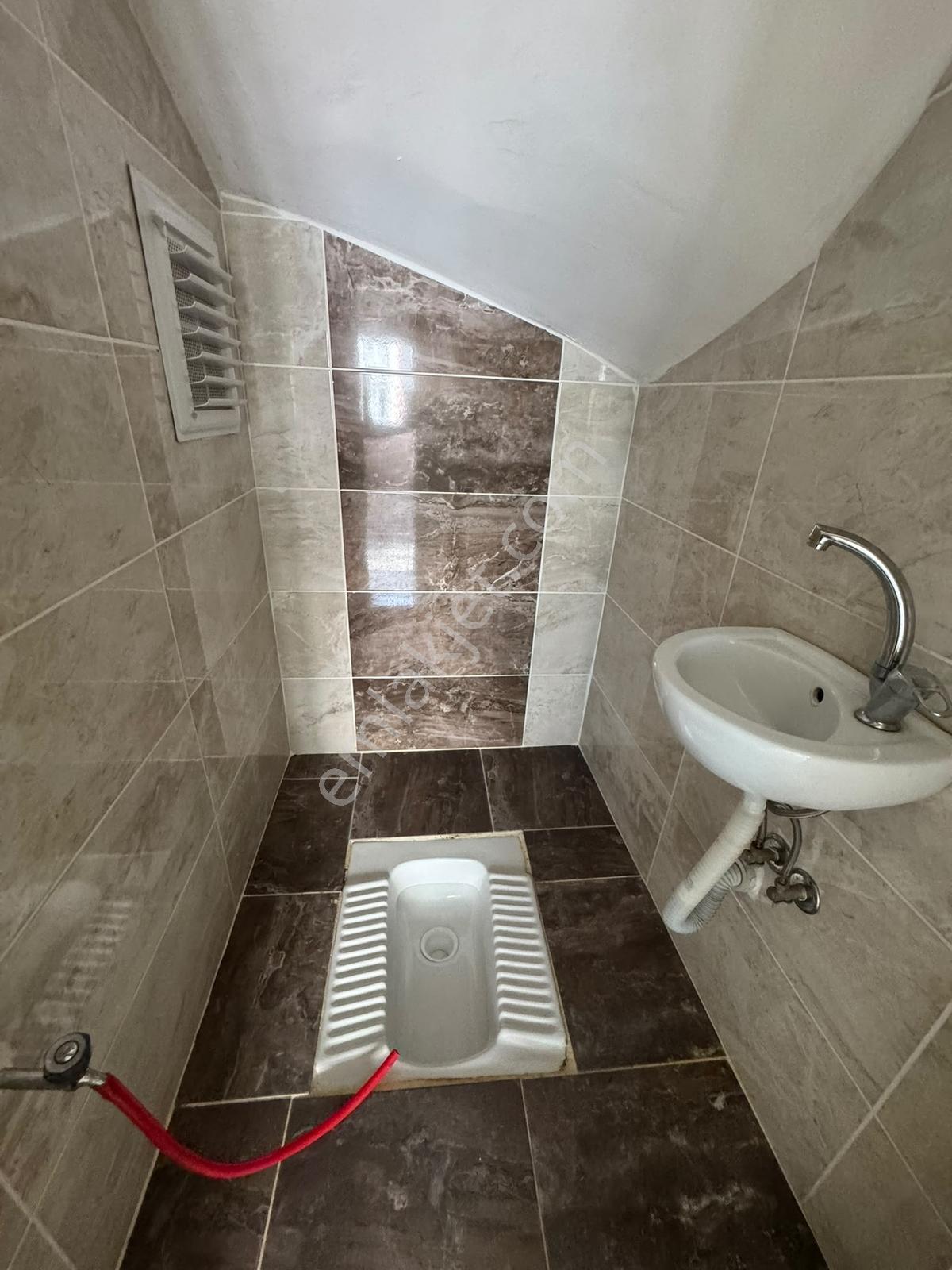 !köşklüçeşme Mah Geniş M2'li Ferah Teraslı 4+1 Dubleks Daire - Görsel 21